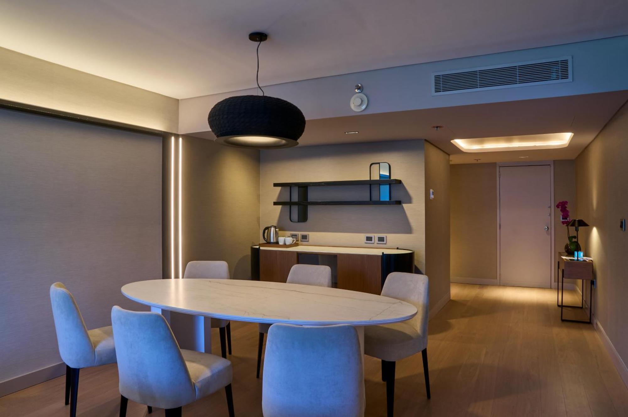 Suite 1 Chambre Lit King-Size en Angle