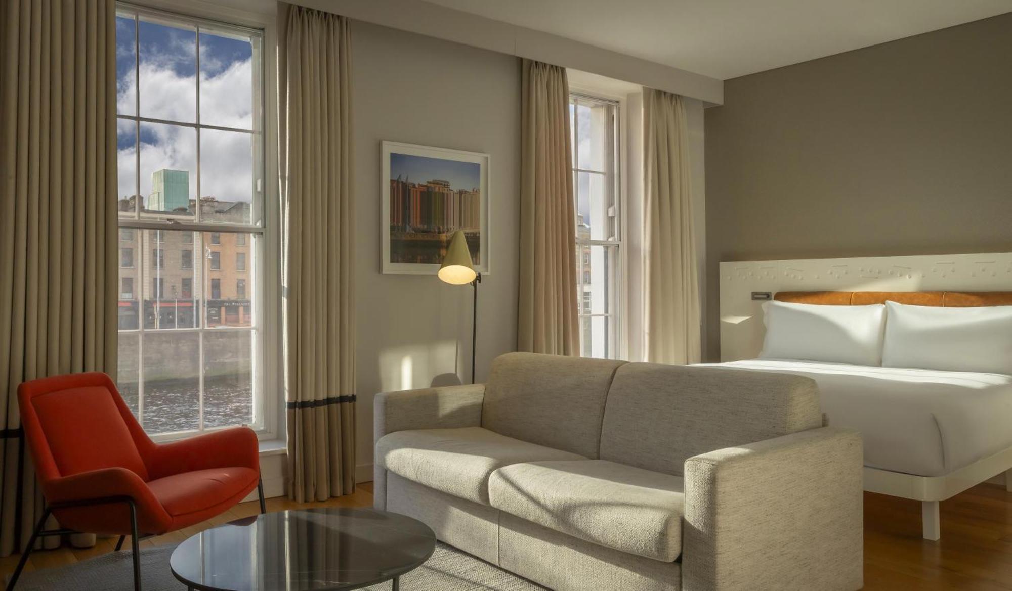 Junior Suite con Vista Fiume