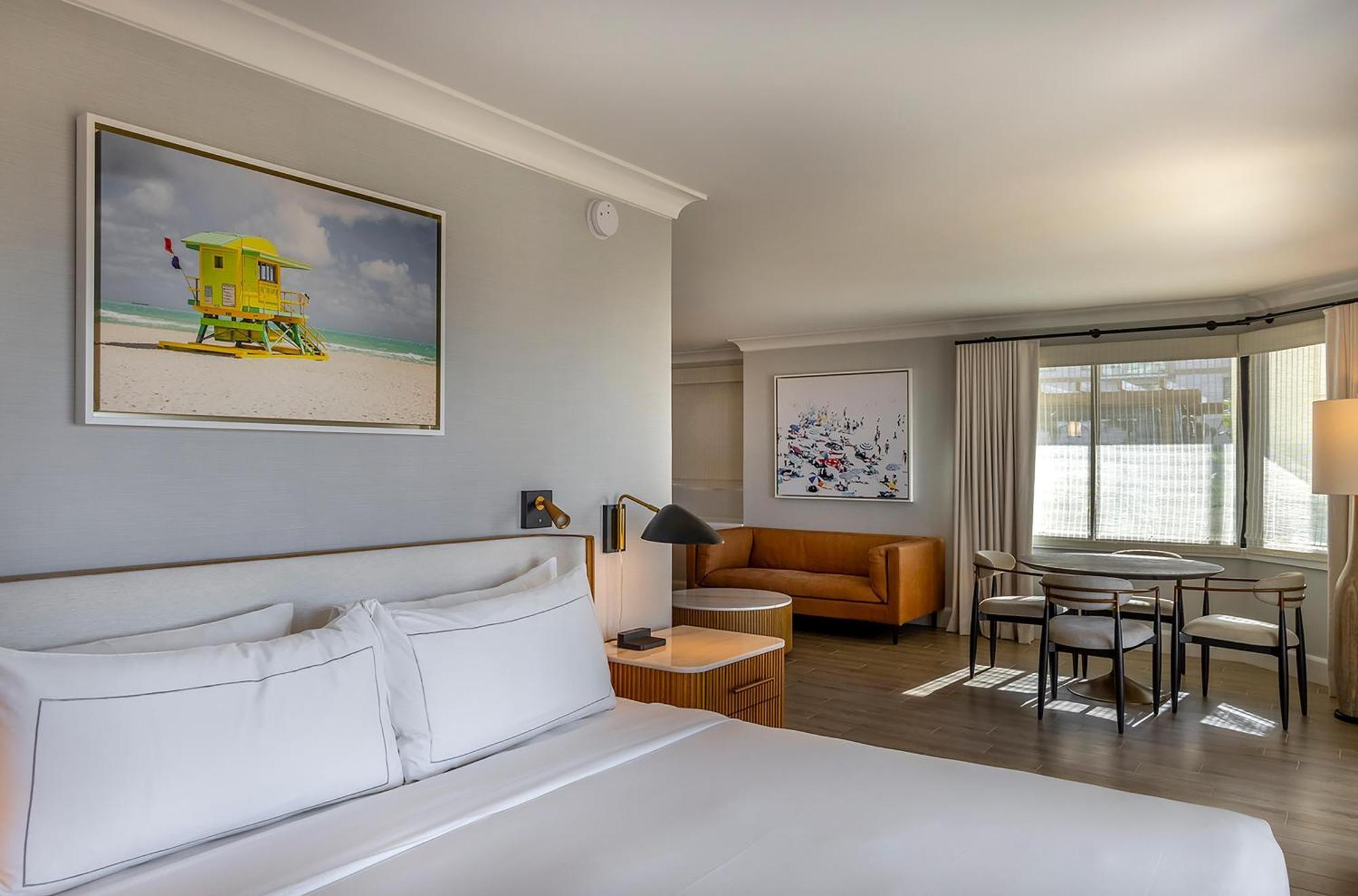 Ocean Front Studio Suite - Huntington Tower