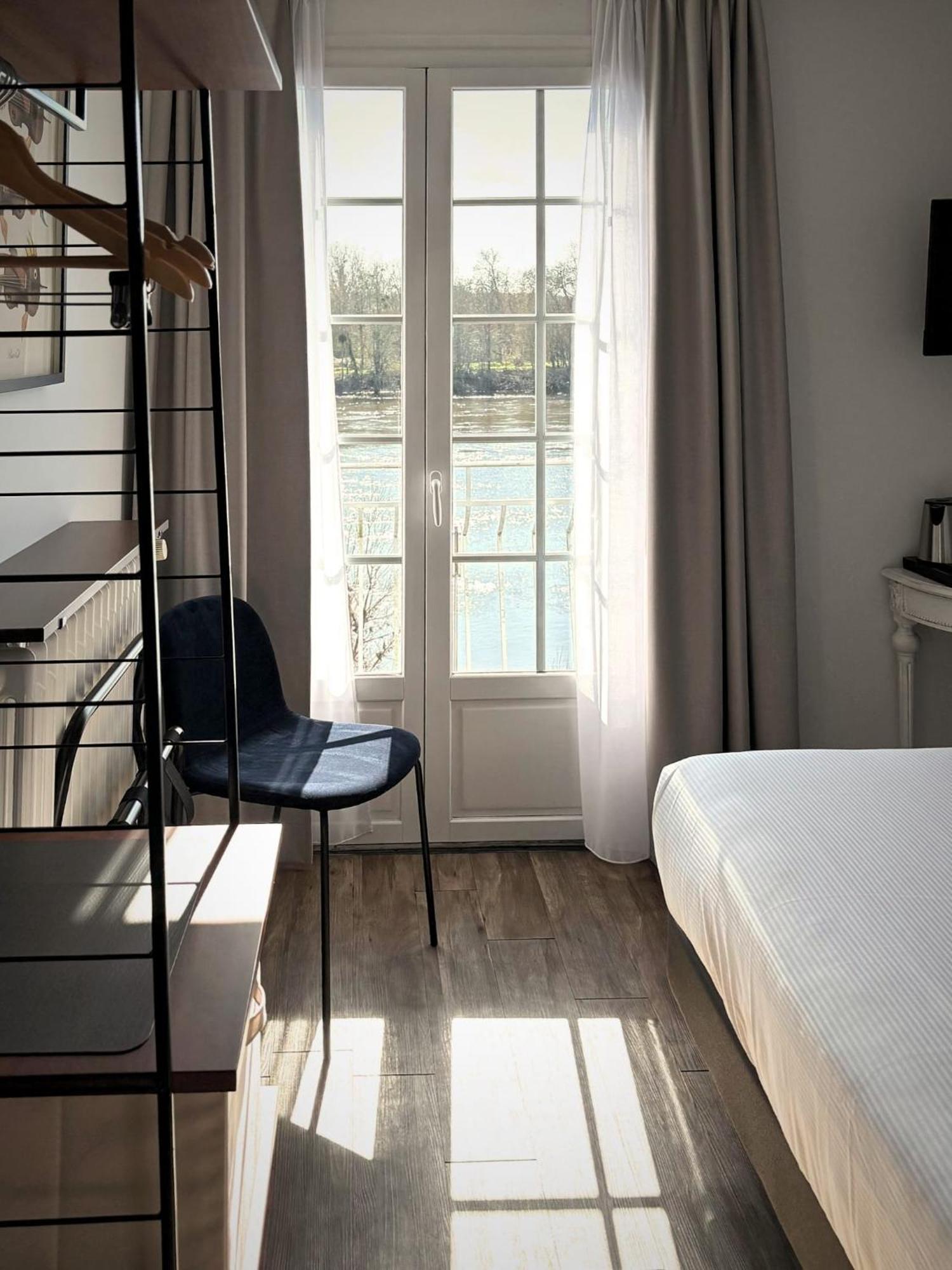 Double Room,1758557470:JPEG