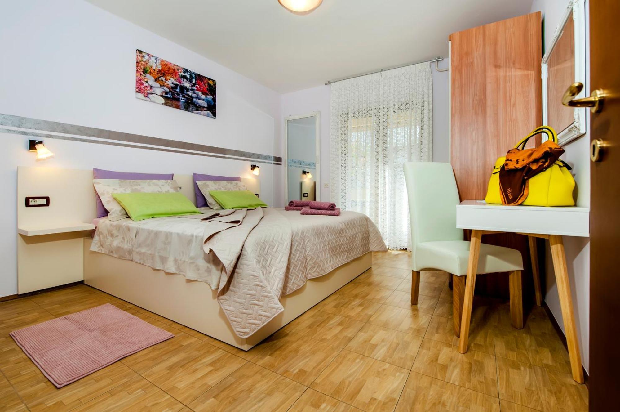 Appartement met 1 Slaapkamer en een Balkon