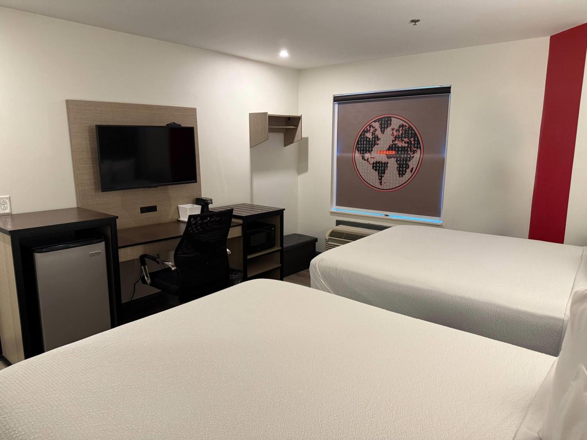 Queen Room with Two Queen Beds - Non-Smoking