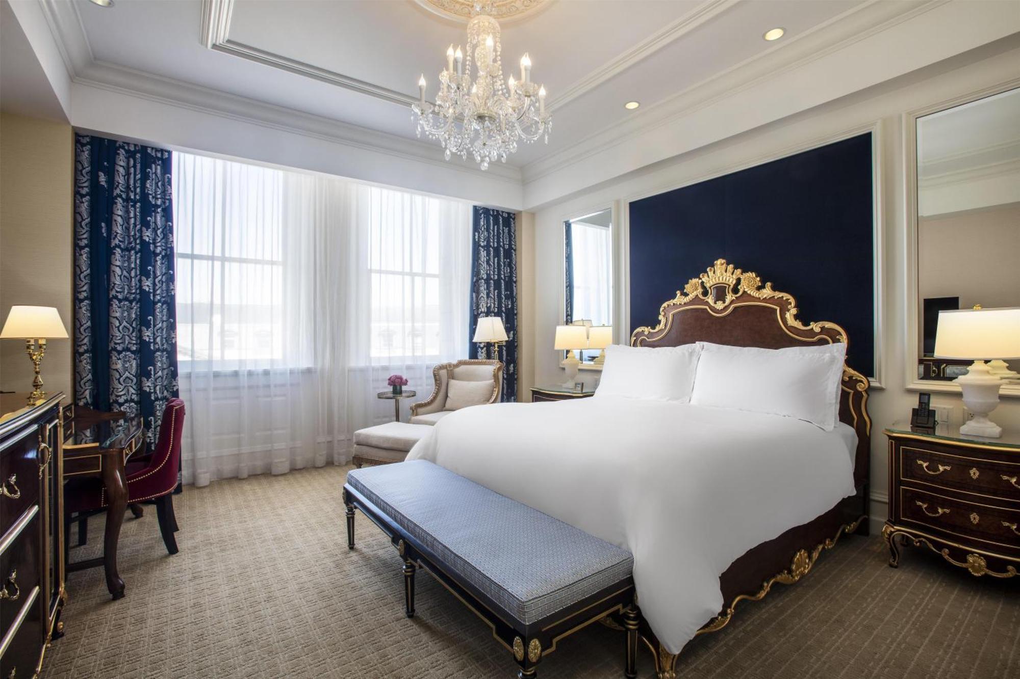 Premium King Room