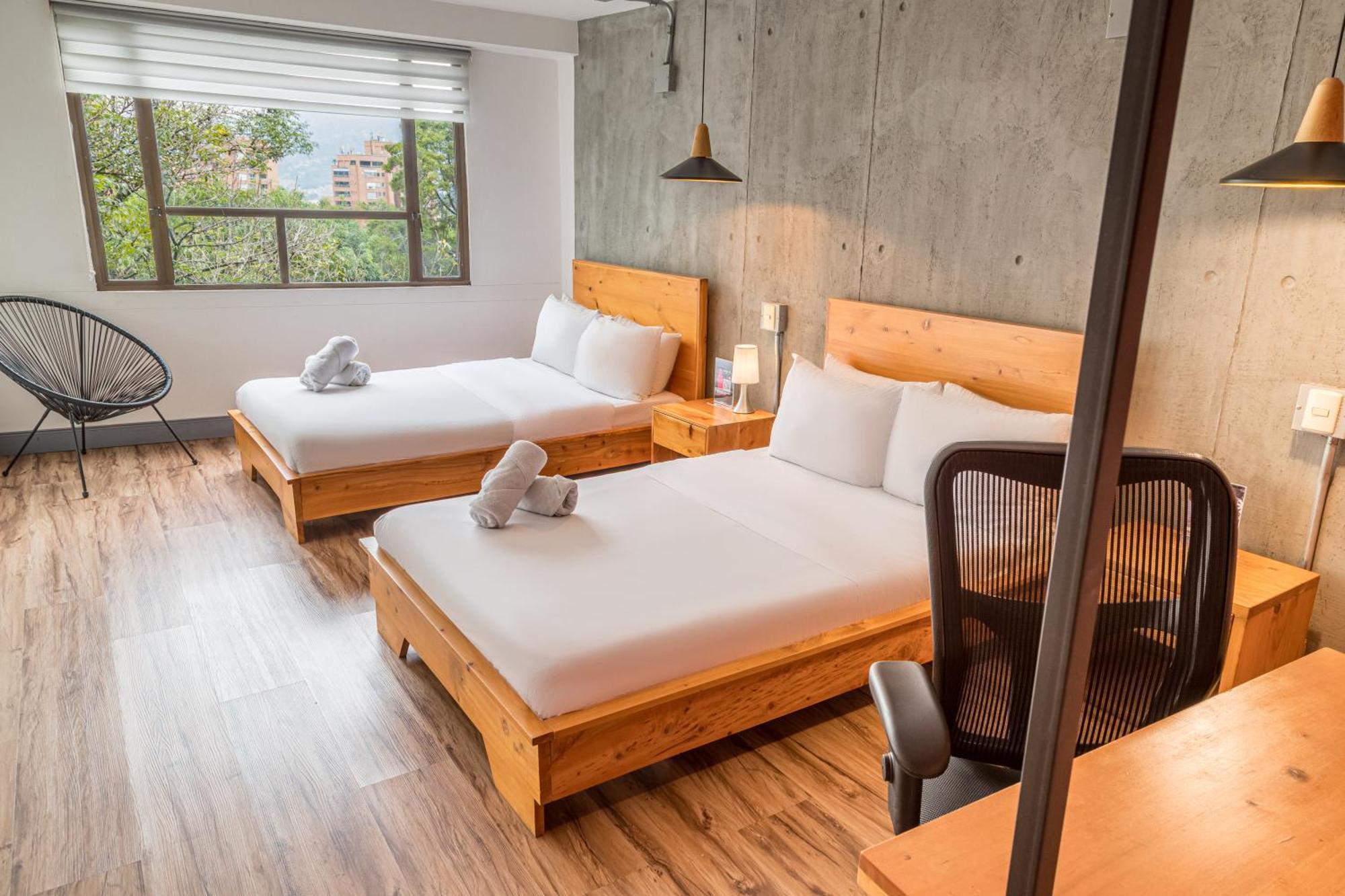 Standard Twin Room