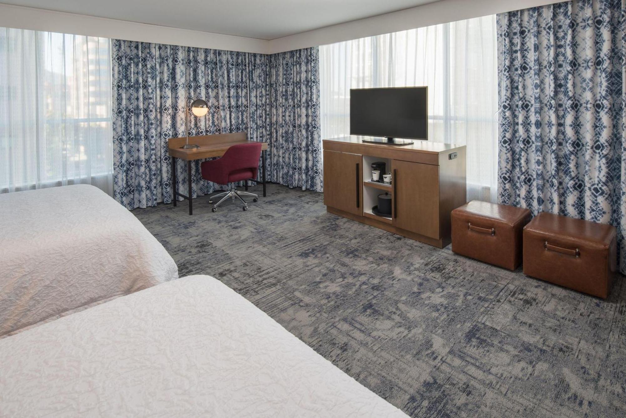 Queen Room with Two Queen Beds - Hearing Access/Non-Smoking
