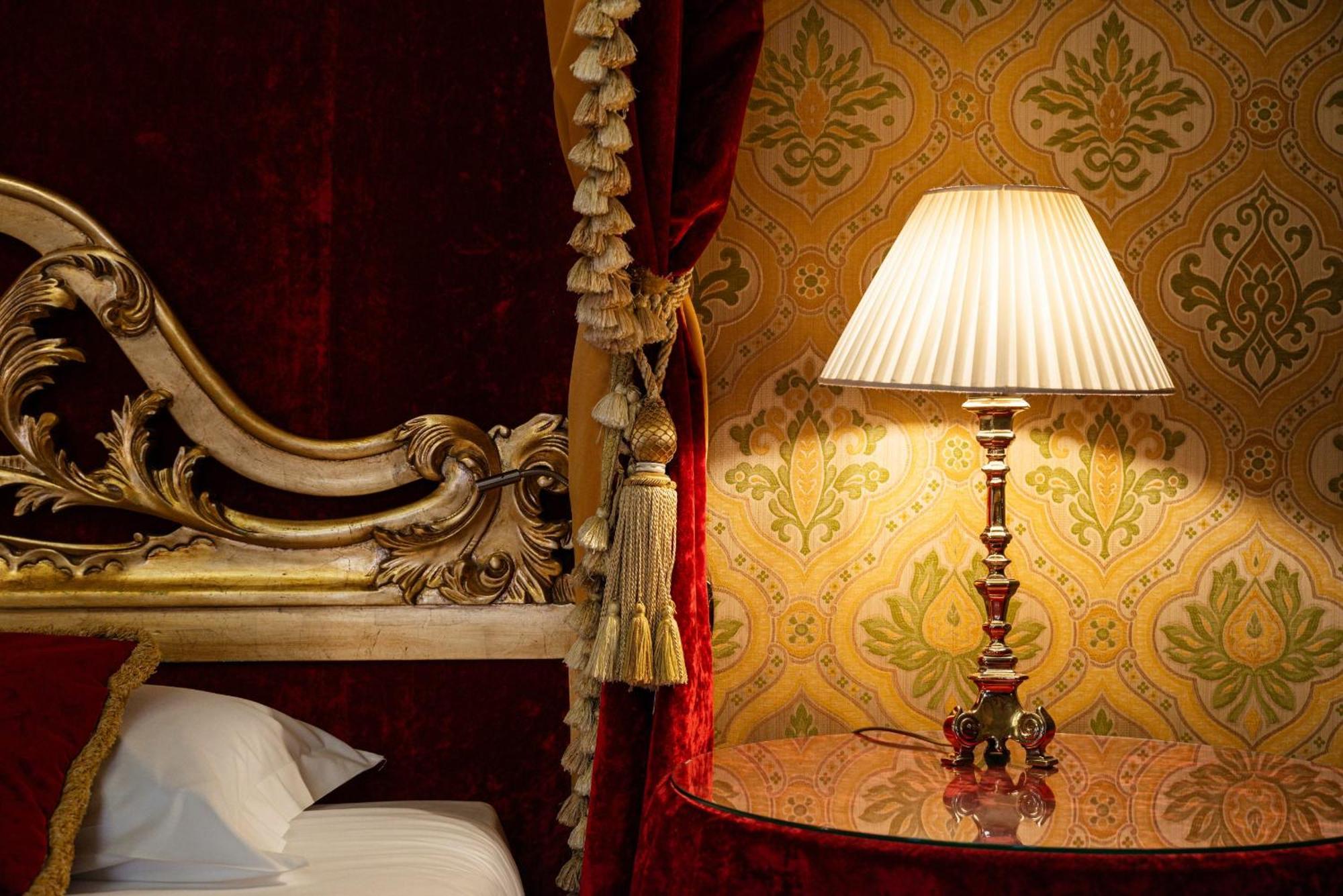 Junior Suite con Vista Canale