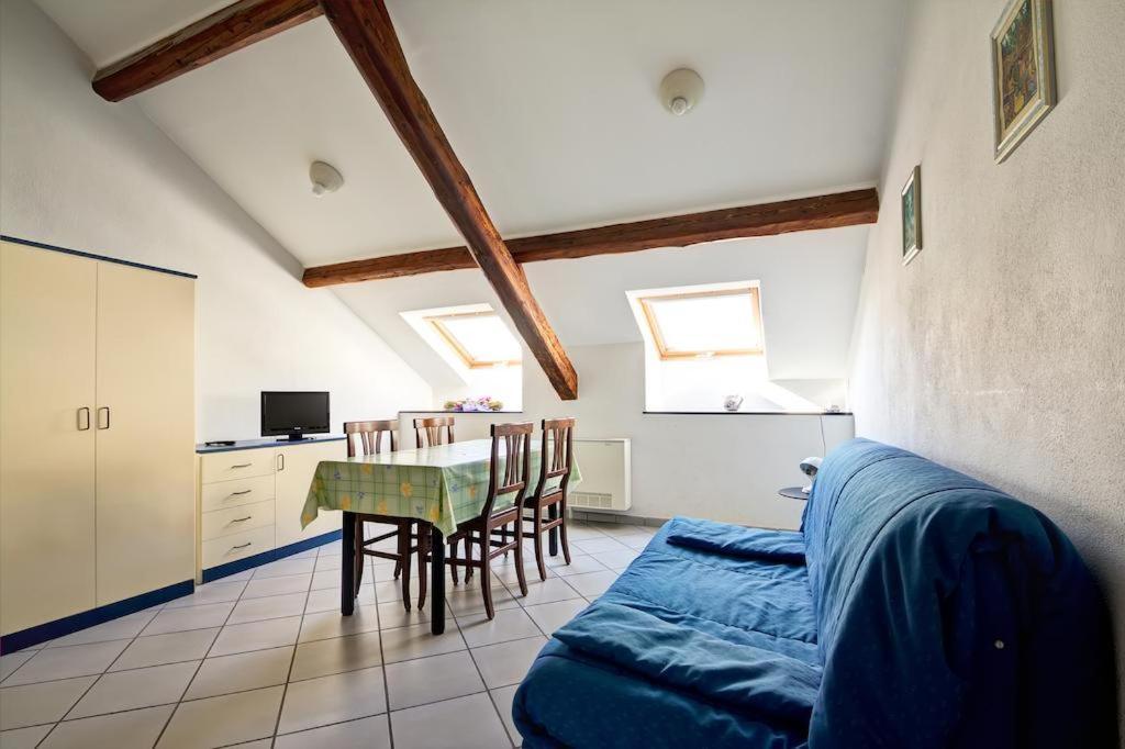 Appartement 1 Chambre - Mansardé