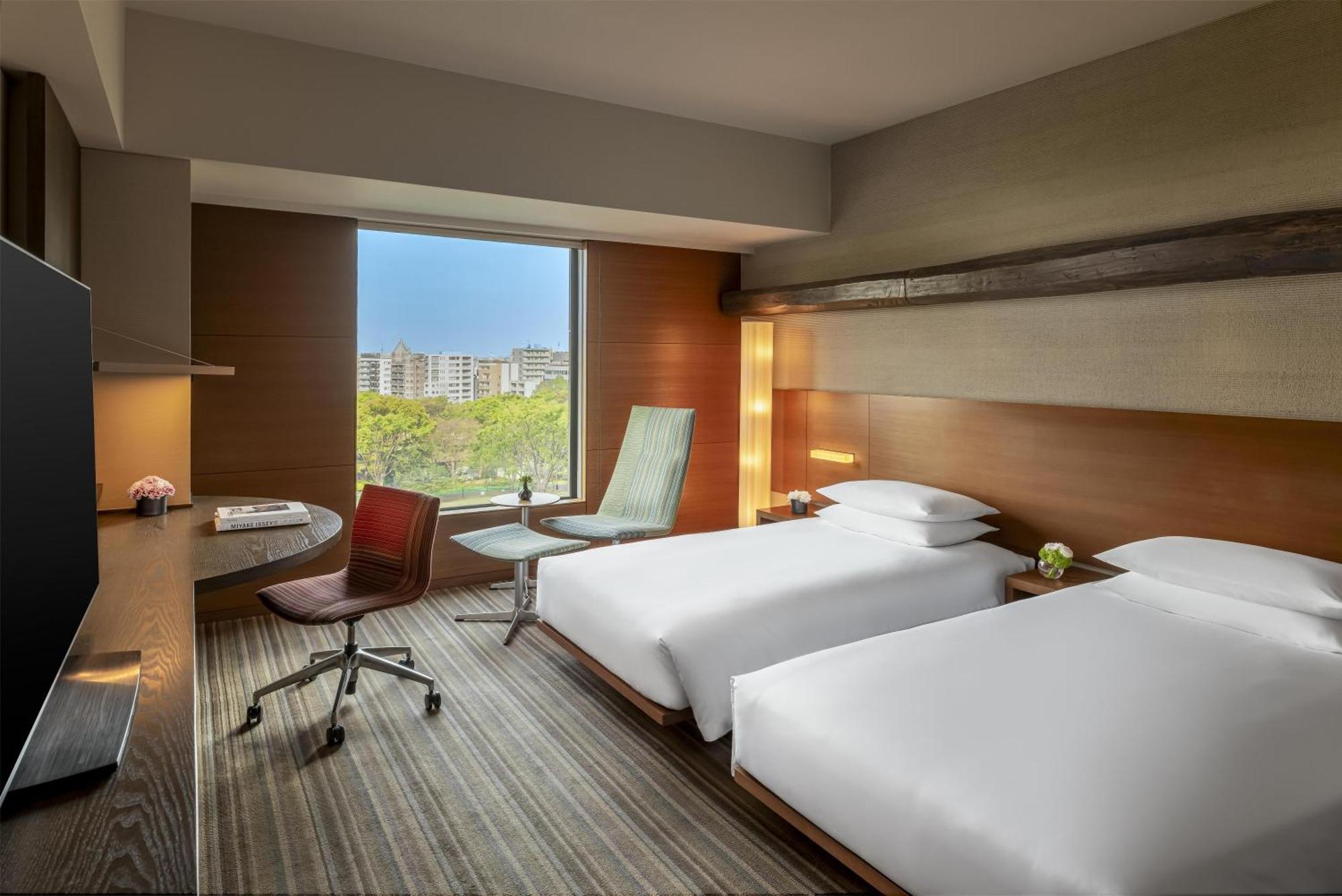 Twin Room - Club Access