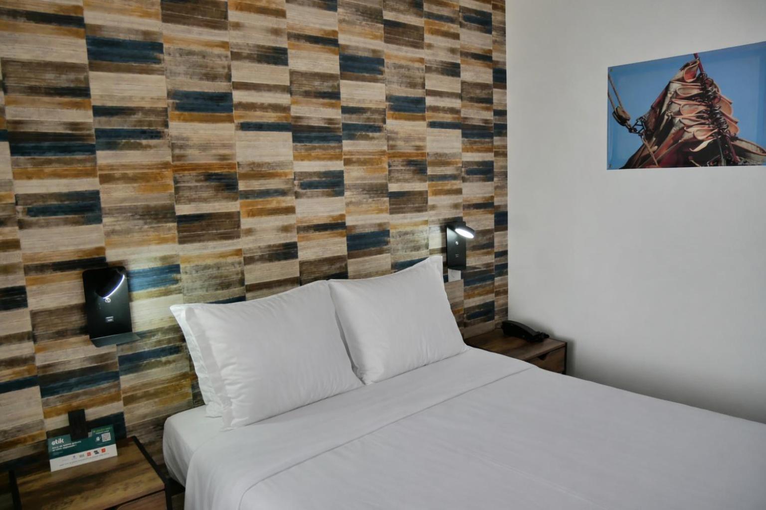 Chambre Double – Vue sur Ville