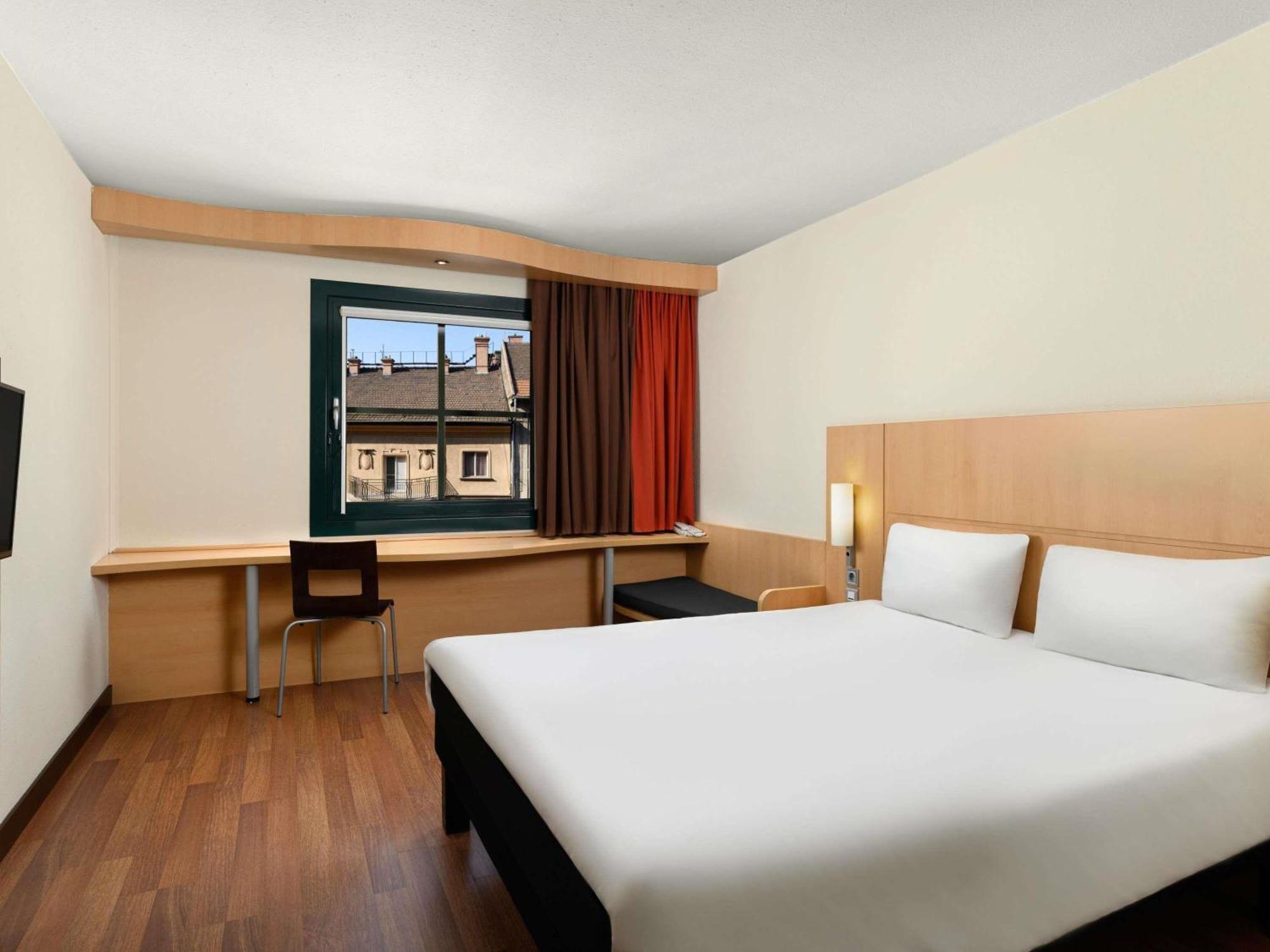 Classic Double Room