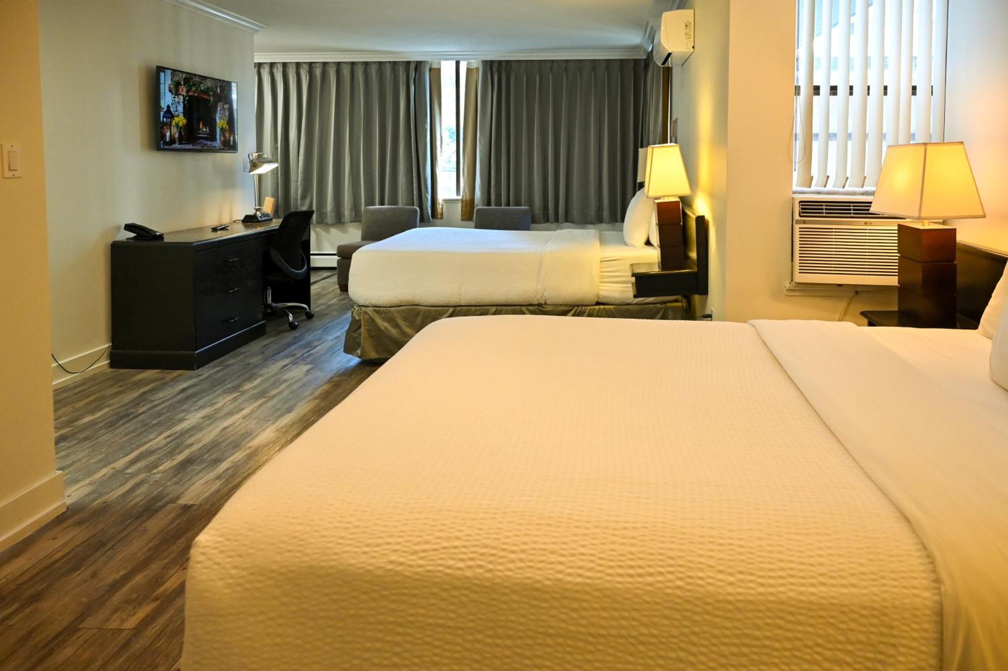 Apartment with Two Queen Beds and Balcony,1765215381:JPEG