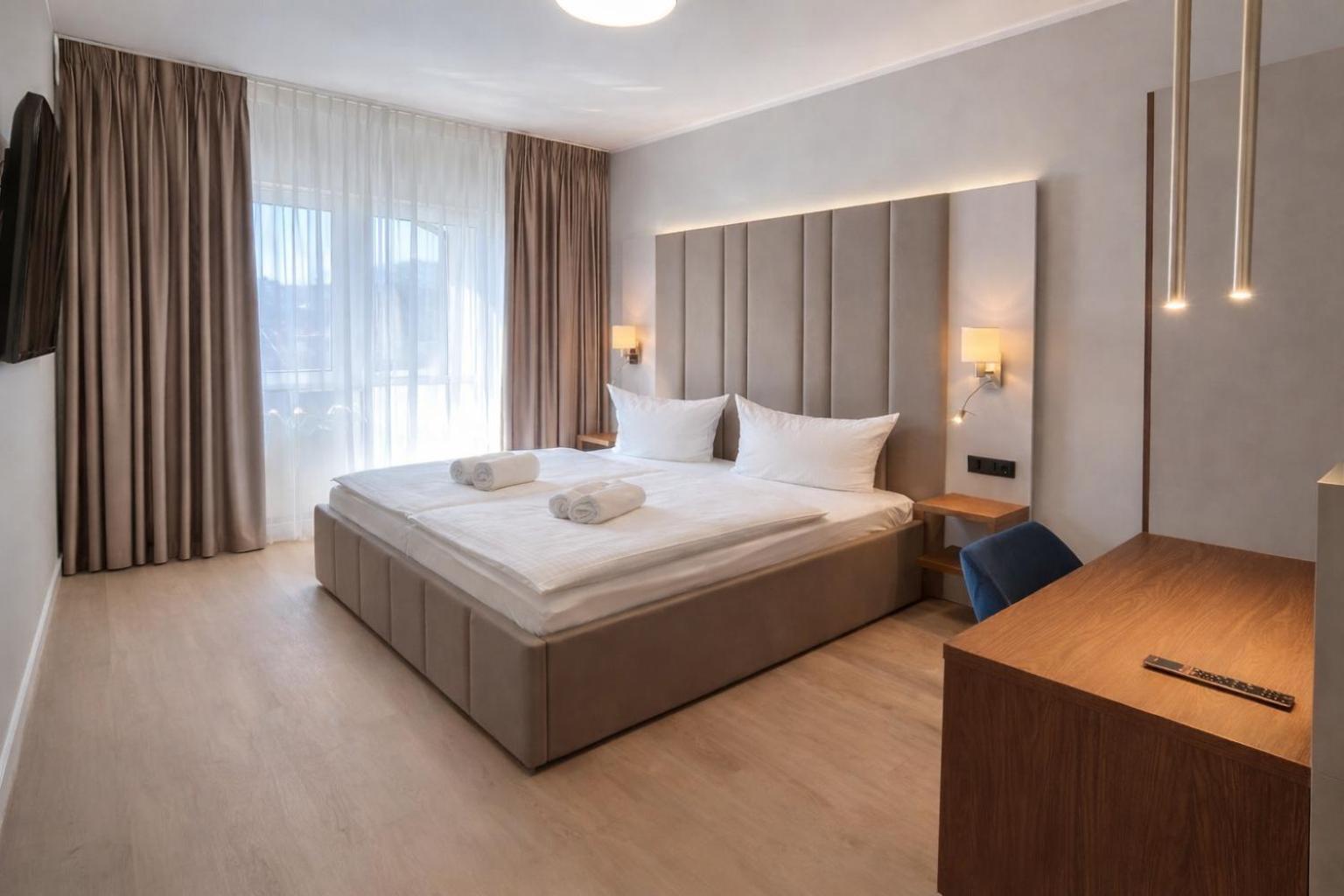 One-Bedroom Suite Main Building,1765222163:JPEG