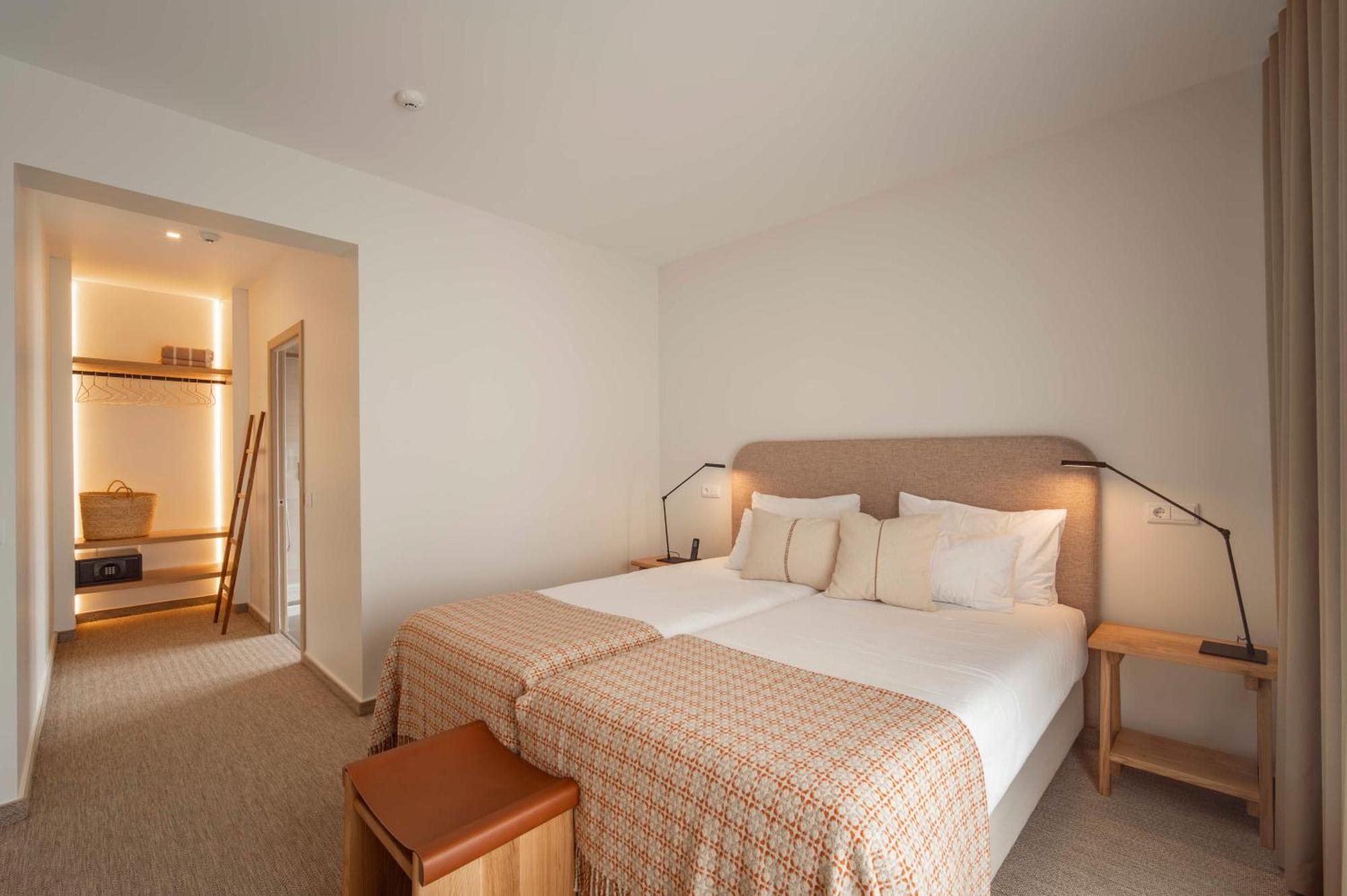 Superior Double Room,1765513085:JPEG