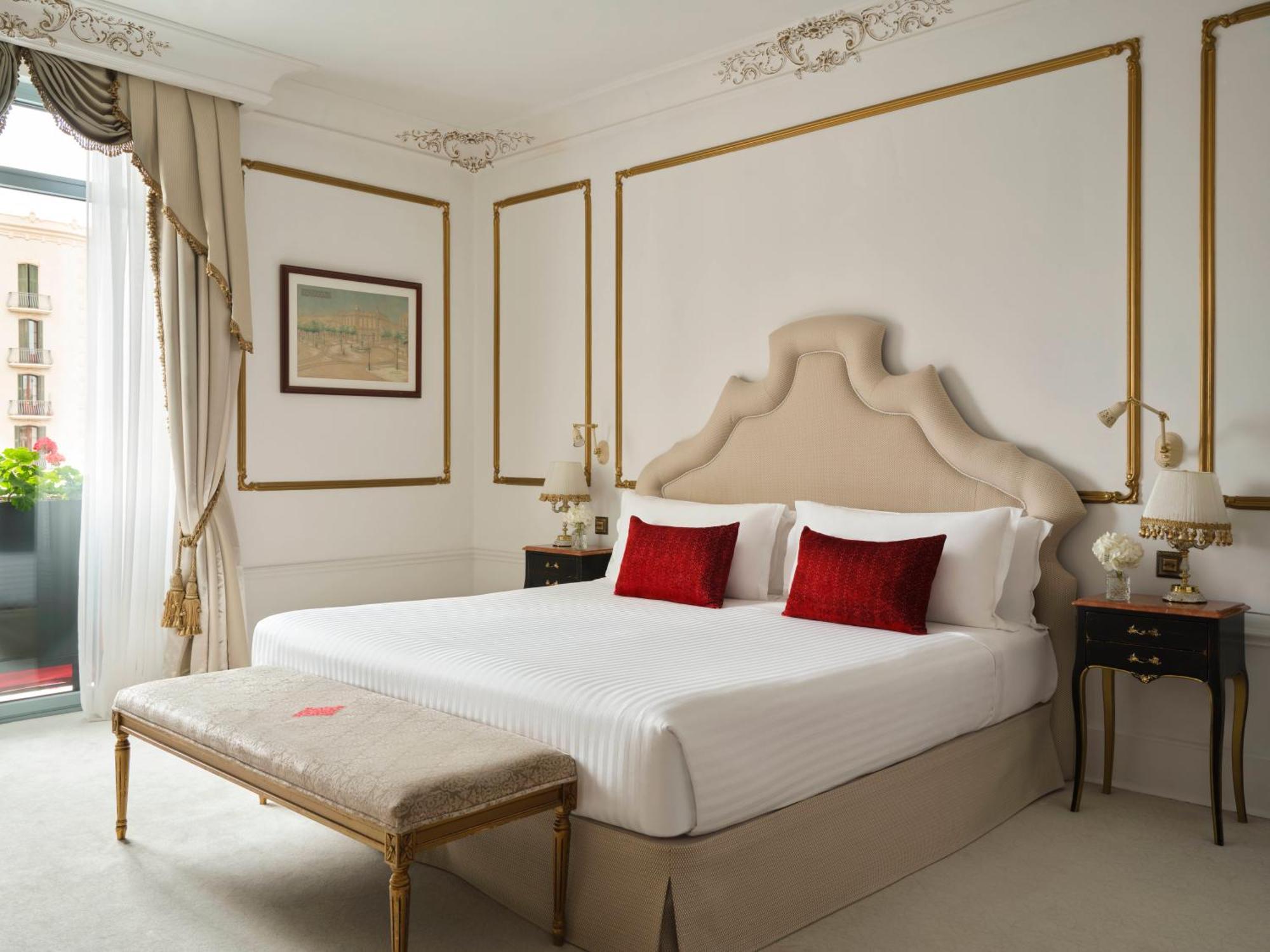 Grand Deluxe Double Room