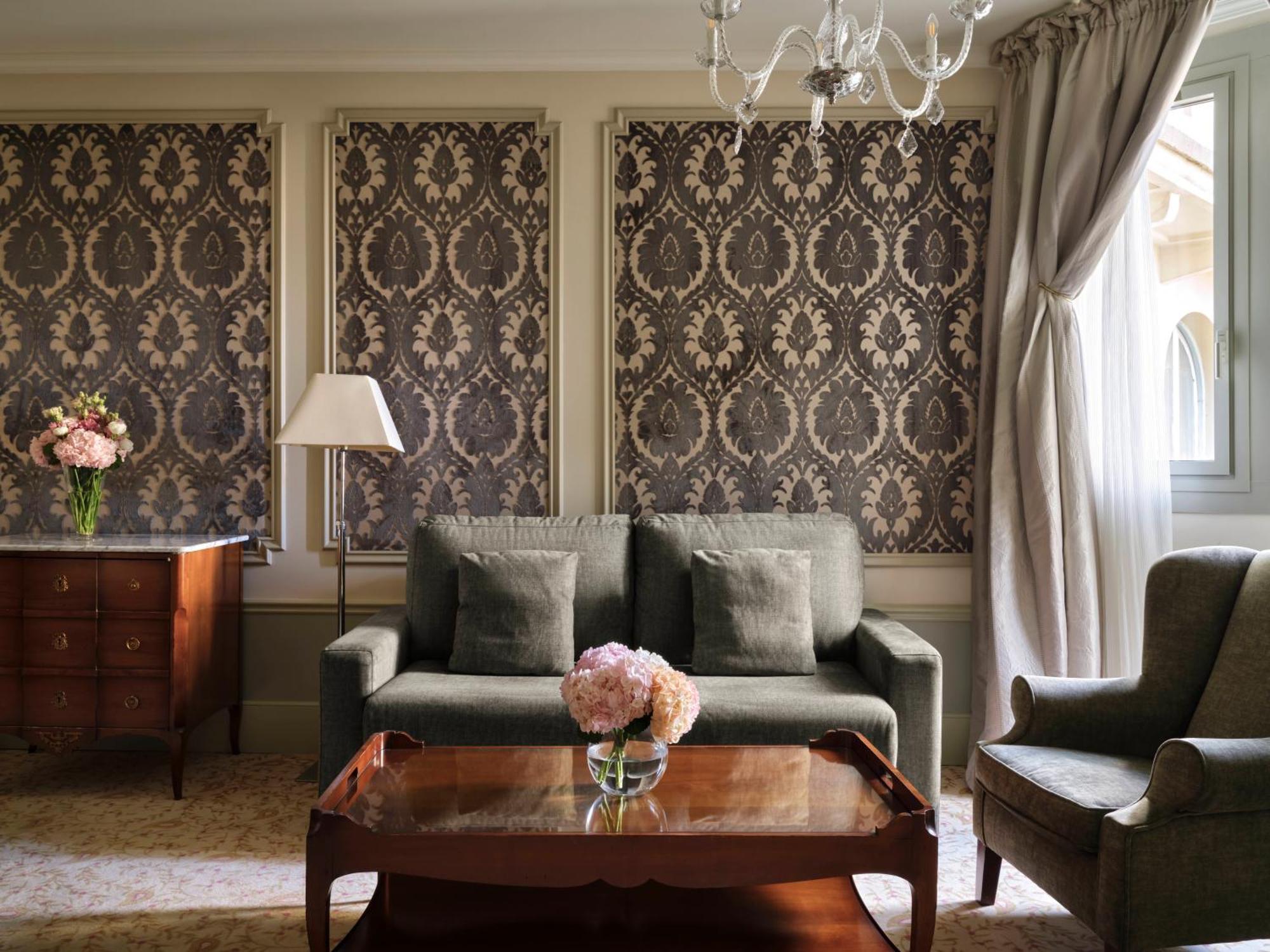 Superior Suite