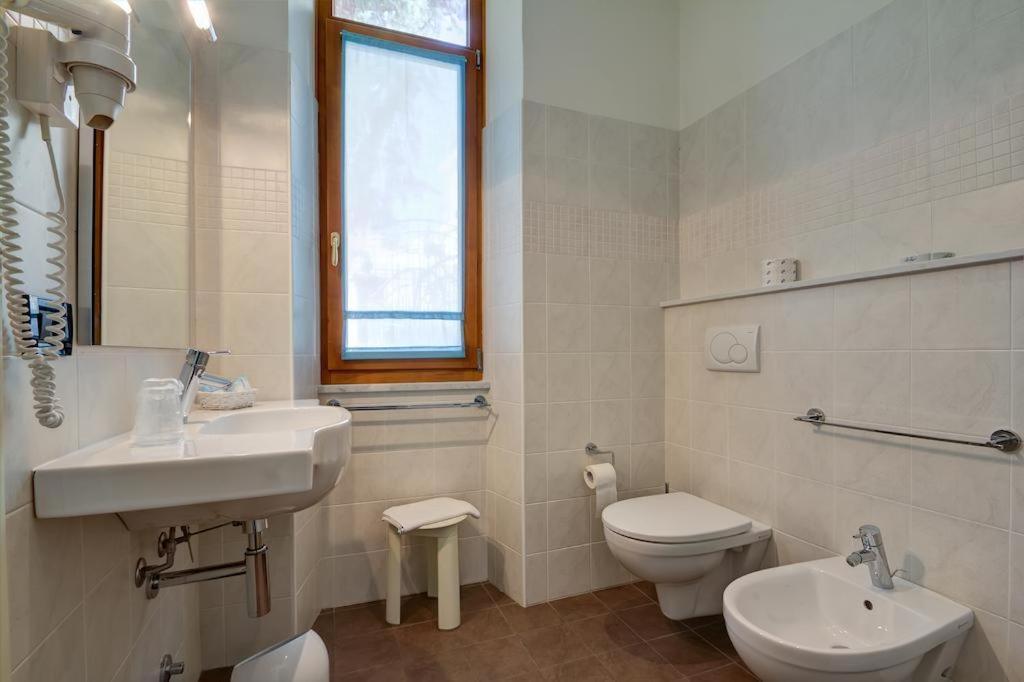 Chambre Familiale avec Salle de Bains Privative