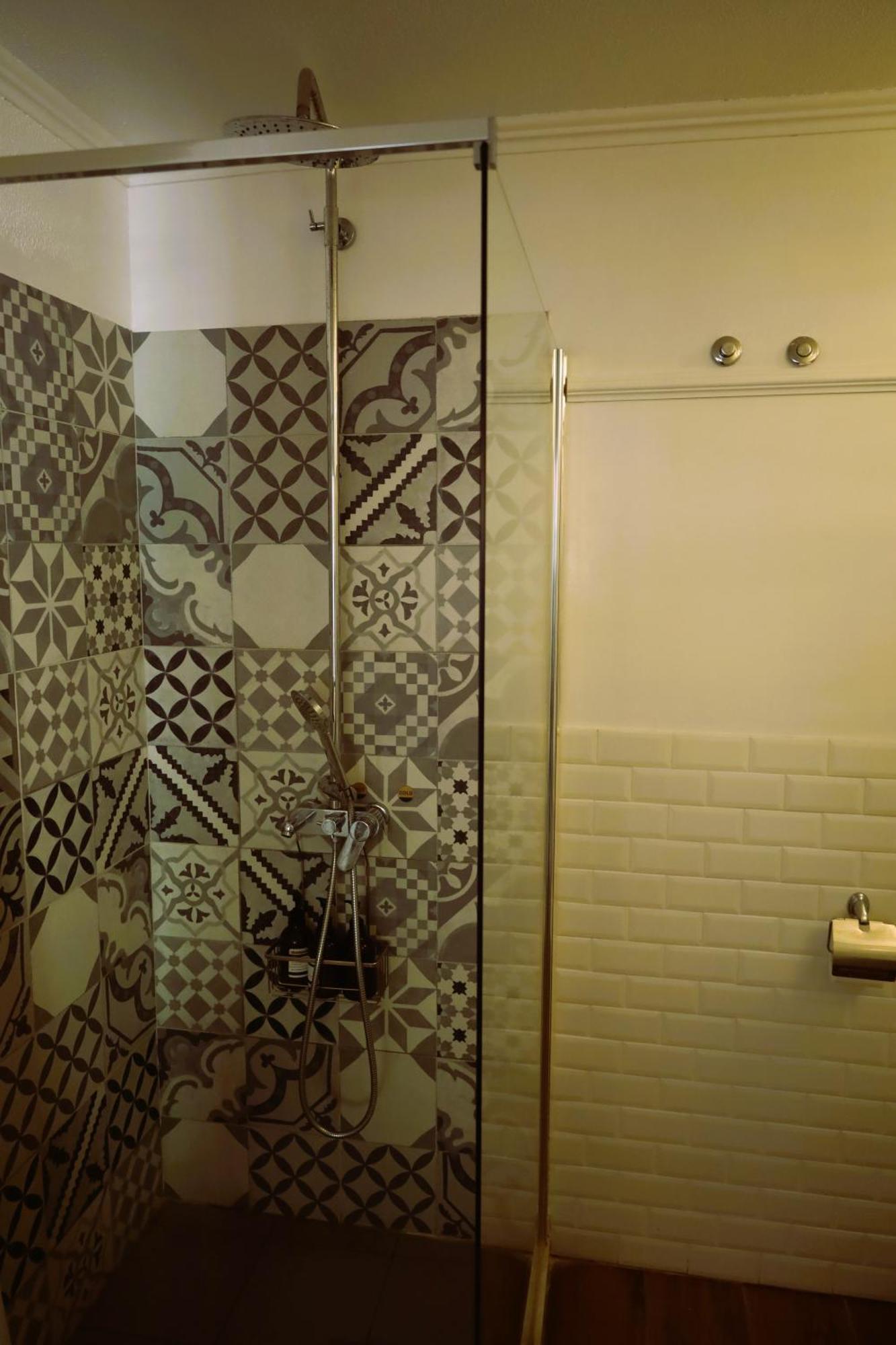 Suite con balcón y terraza