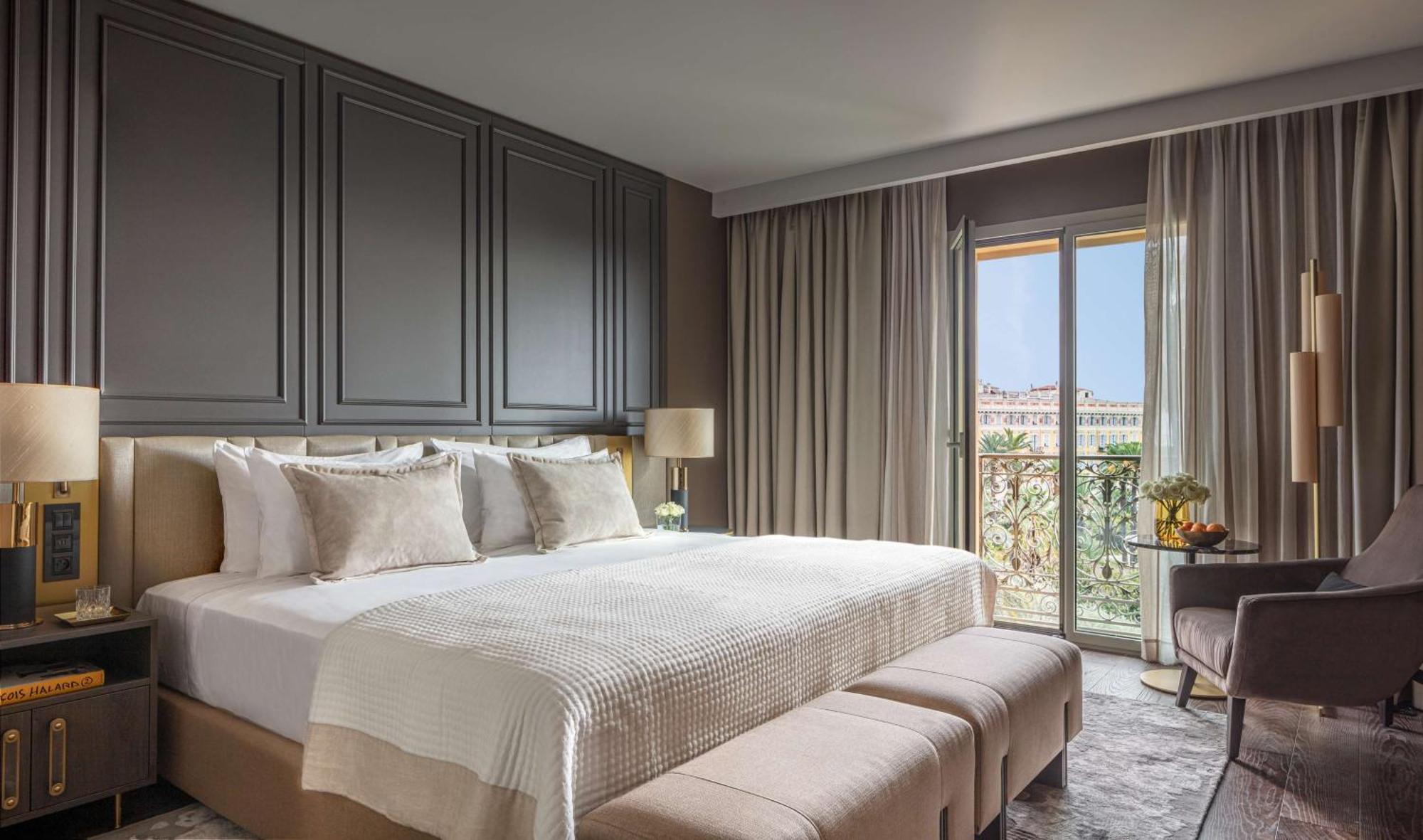 Chambre Premium avec Balcon - Vue sur Jardin