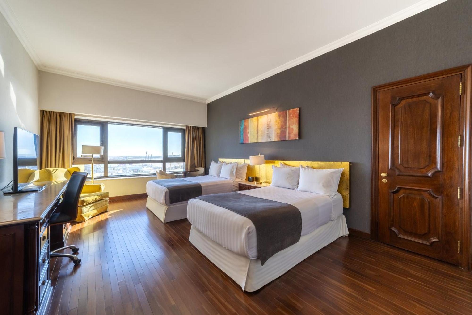 Habitación Doble Premium con 2 camas individuales