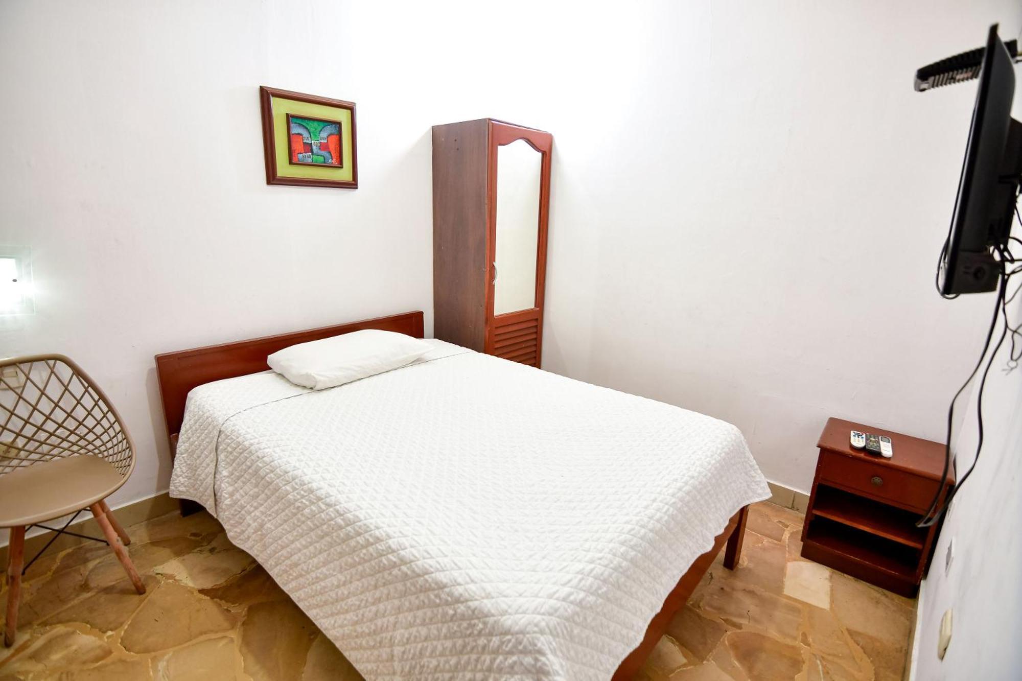 Economy Single Room