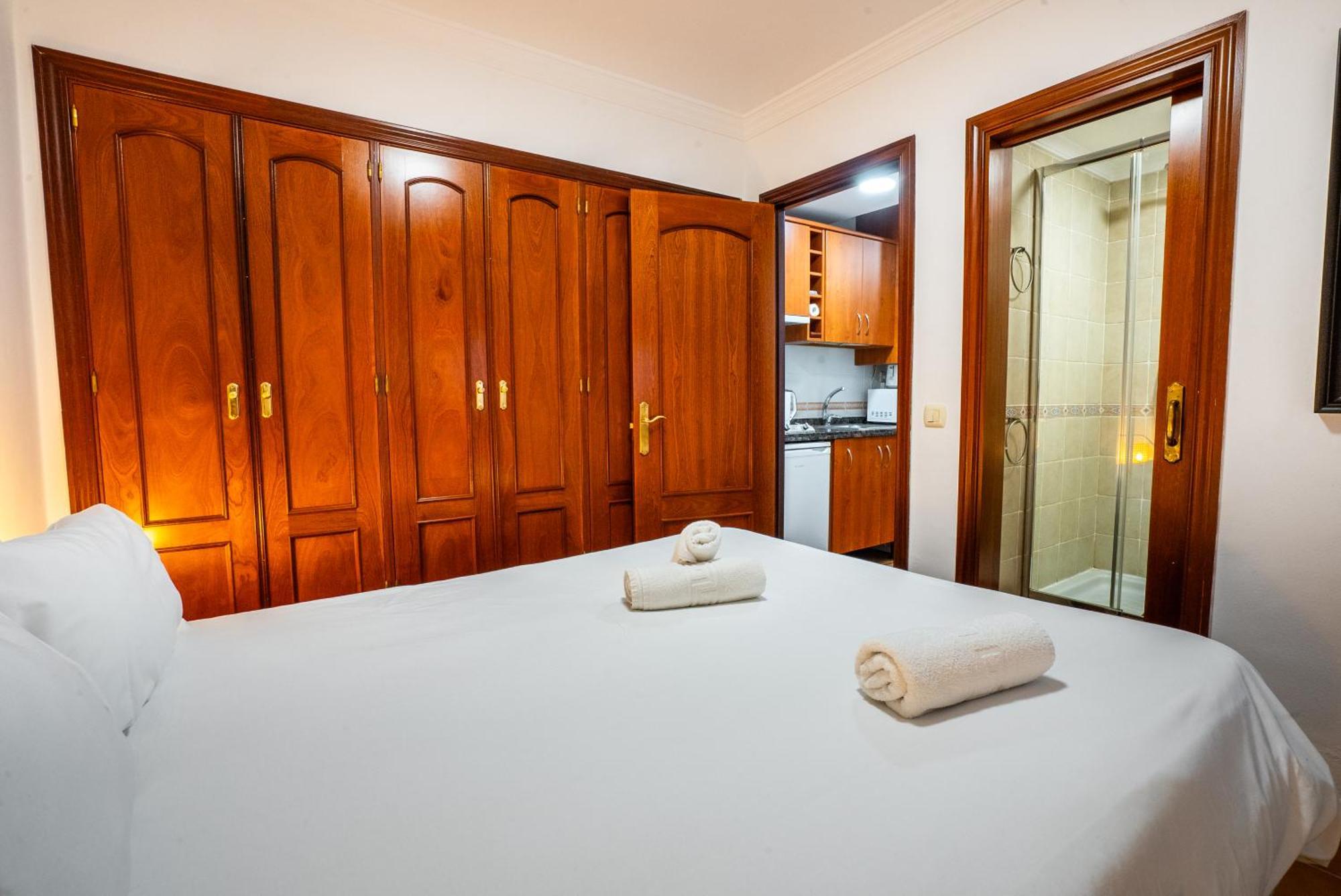 Apartamento com 1 Quarto
