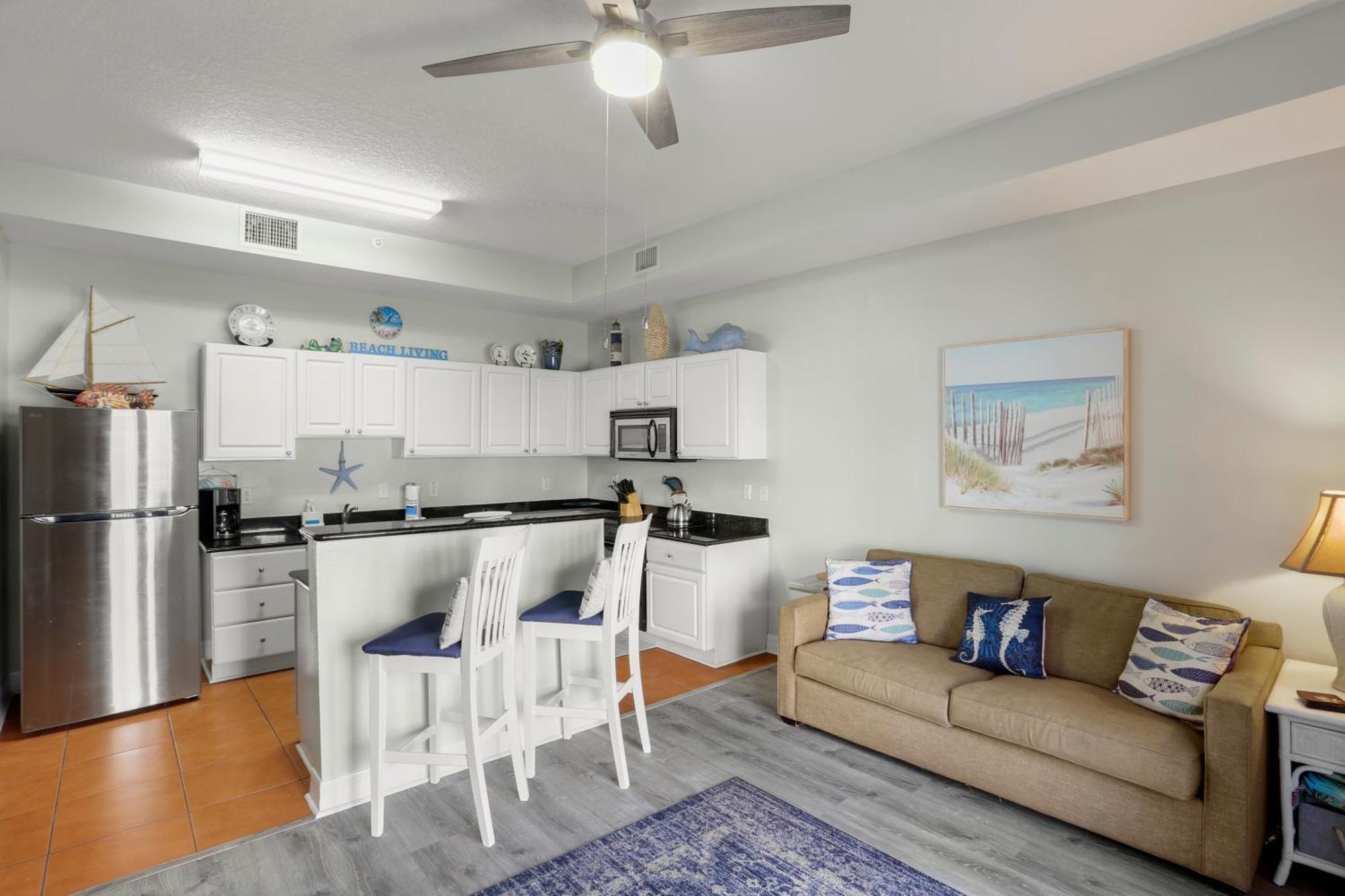 One-Bedroom Apartment with Balcony