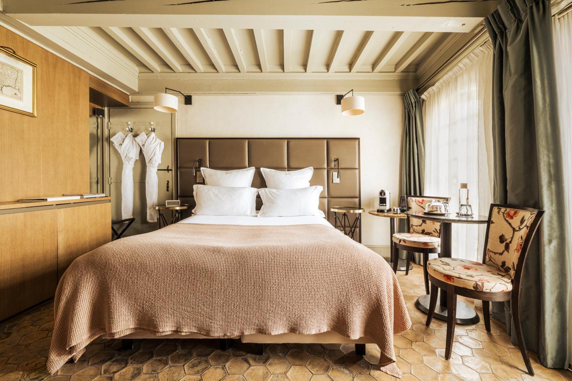 Superior Double Room,1770523018:JPEG