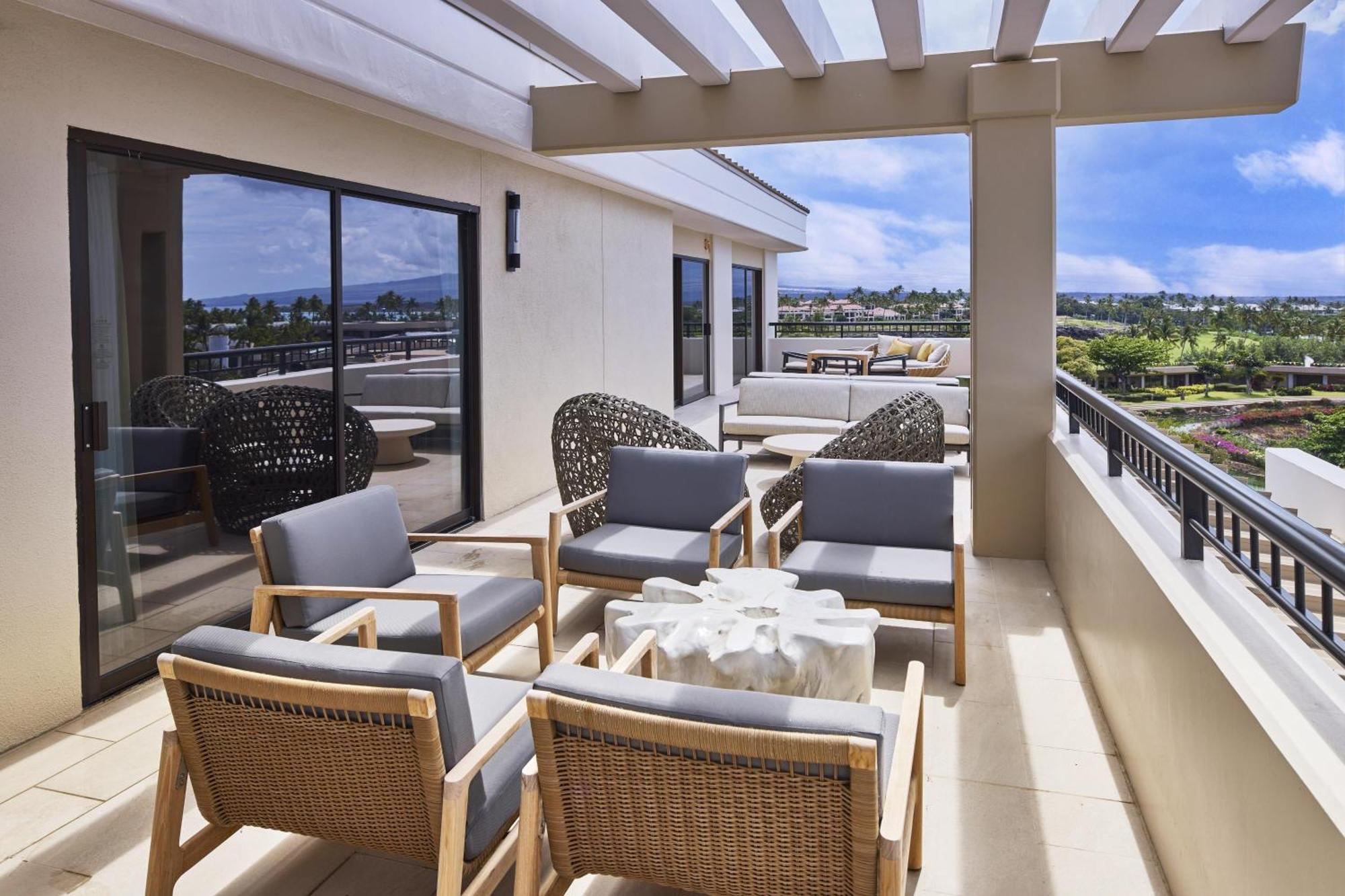 Palace Presidential Suite One King Bed with Ocean View