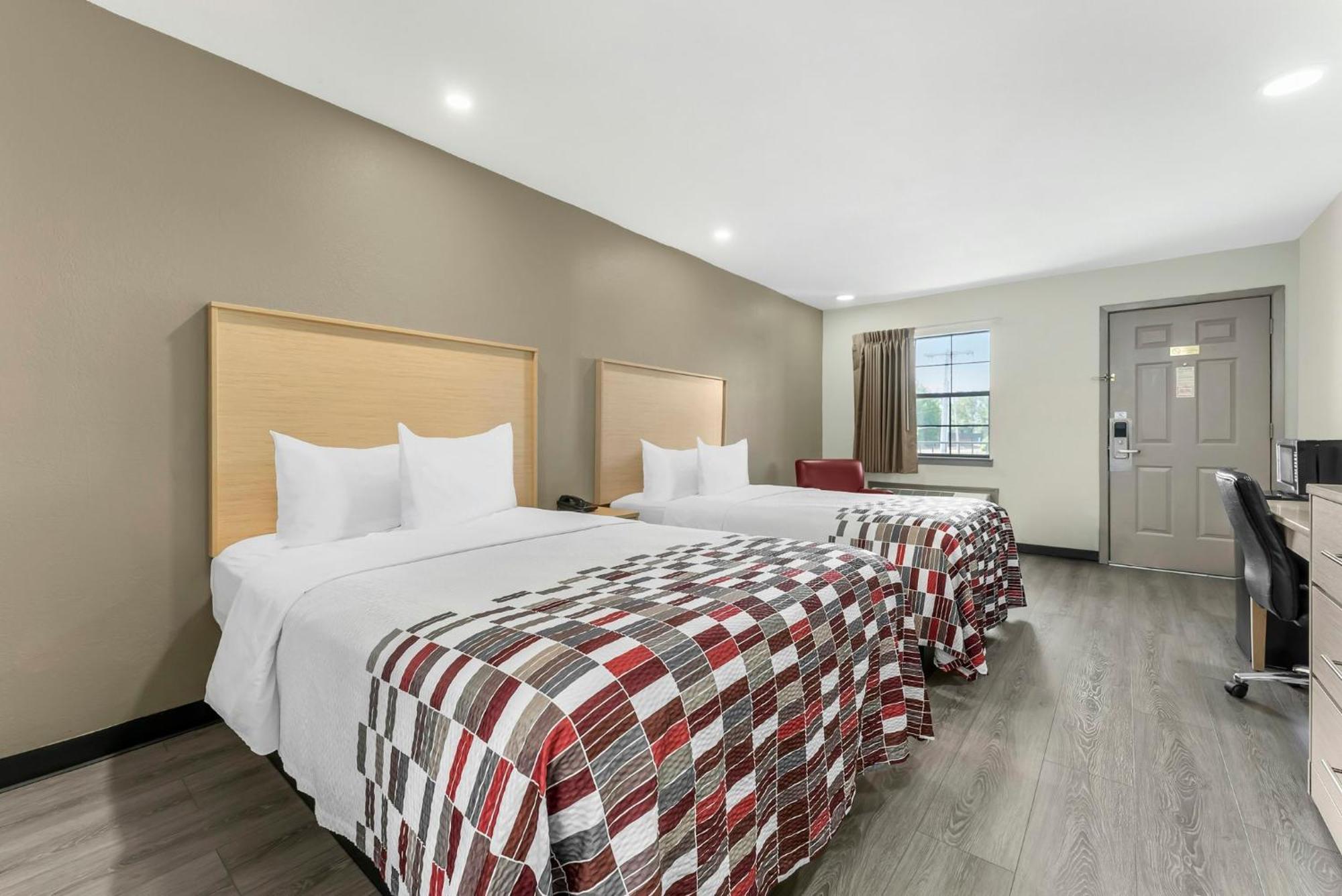Standard Room with Two Double Beds Non-Smoking
