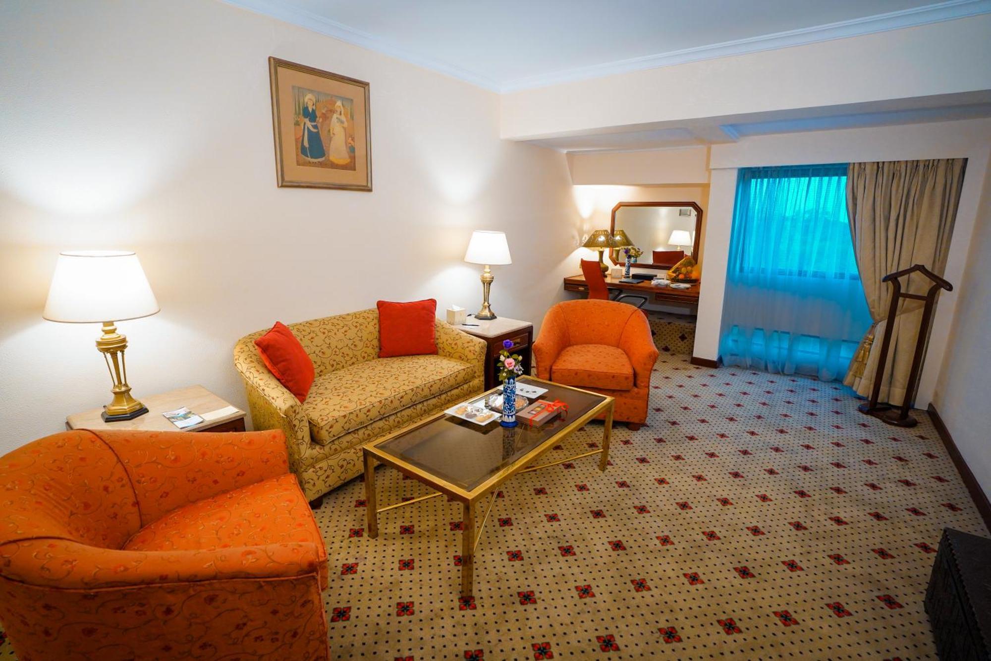 Executive Suite