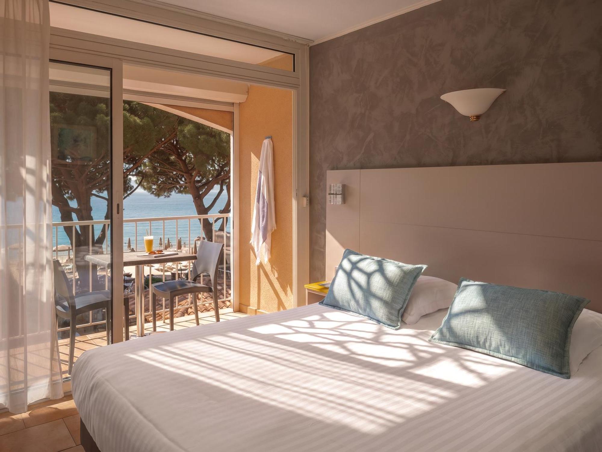 Chambre Double avec Balcon - Vue sur Mer