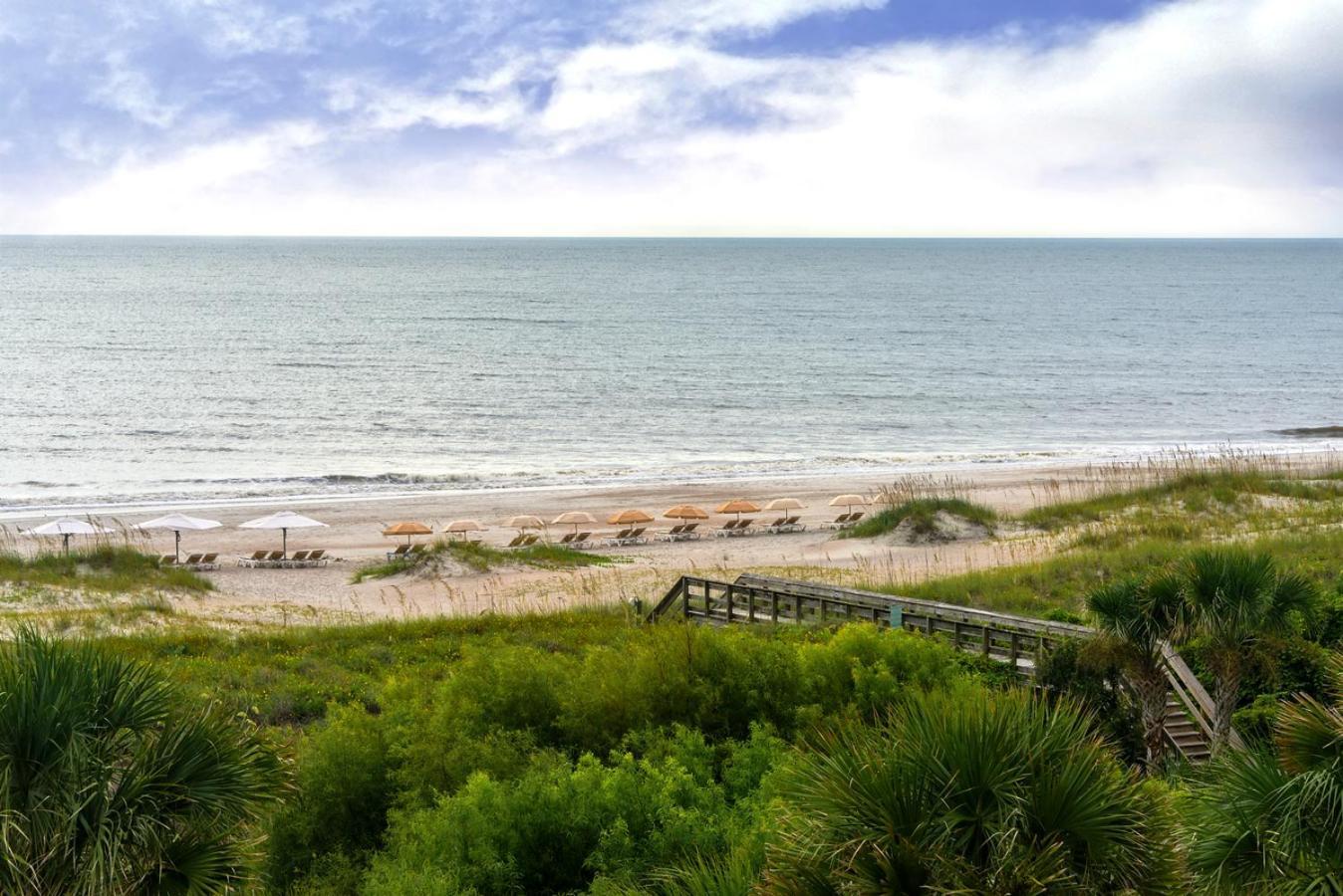 Oceanfront Room - King Bed