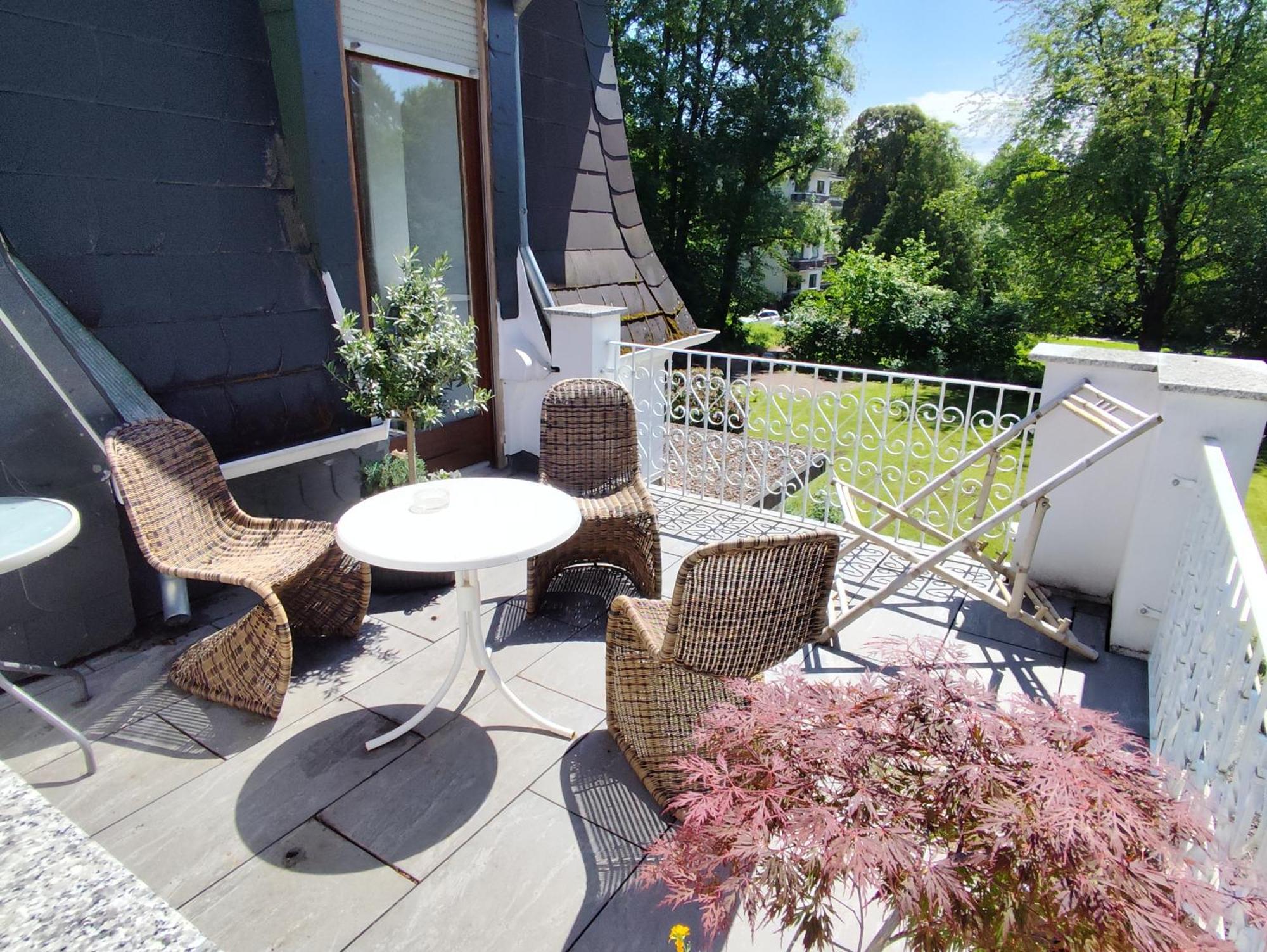 Doppelzimmer mit Balkon