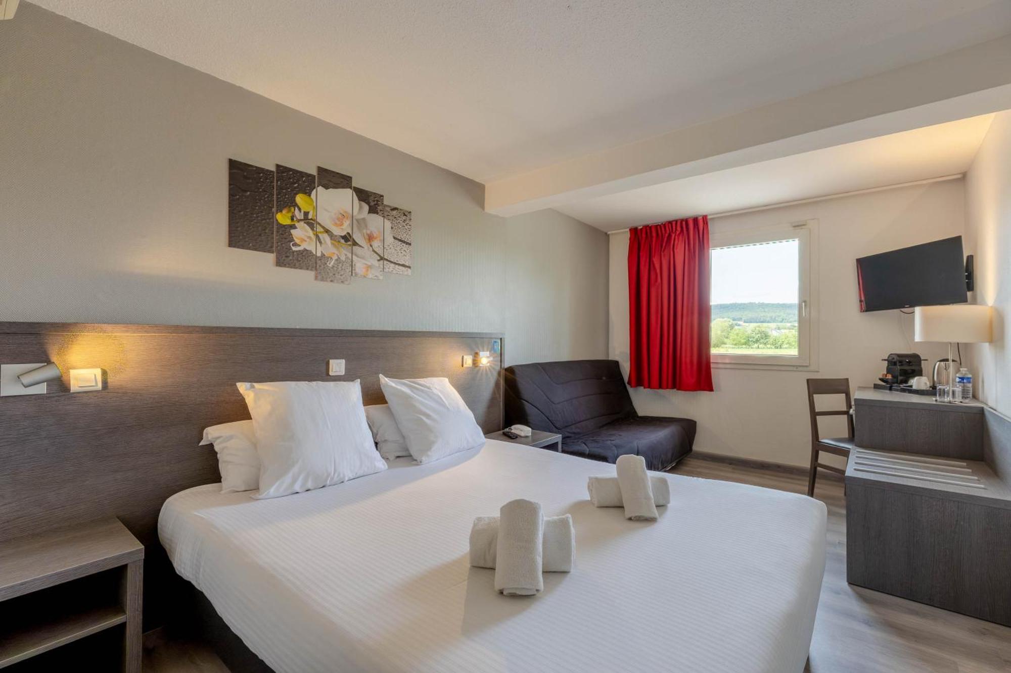 CHAMBRE SUPERIEURE VUE VIGNES 1 A 4 PAX