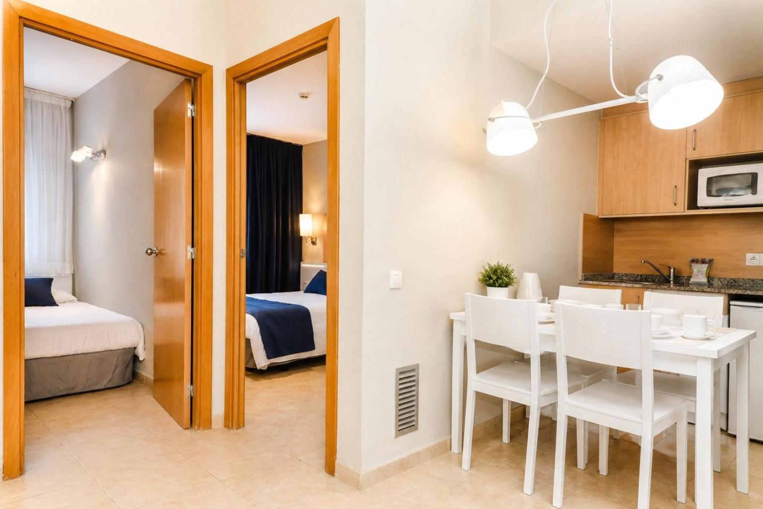 Apartamento de 2 dormitorios con vistas al mar