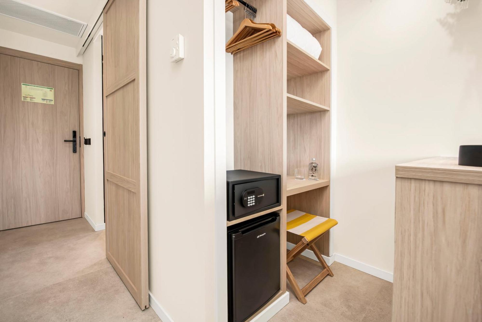 Chambre Simple Supérieure - Brunch à Volonté