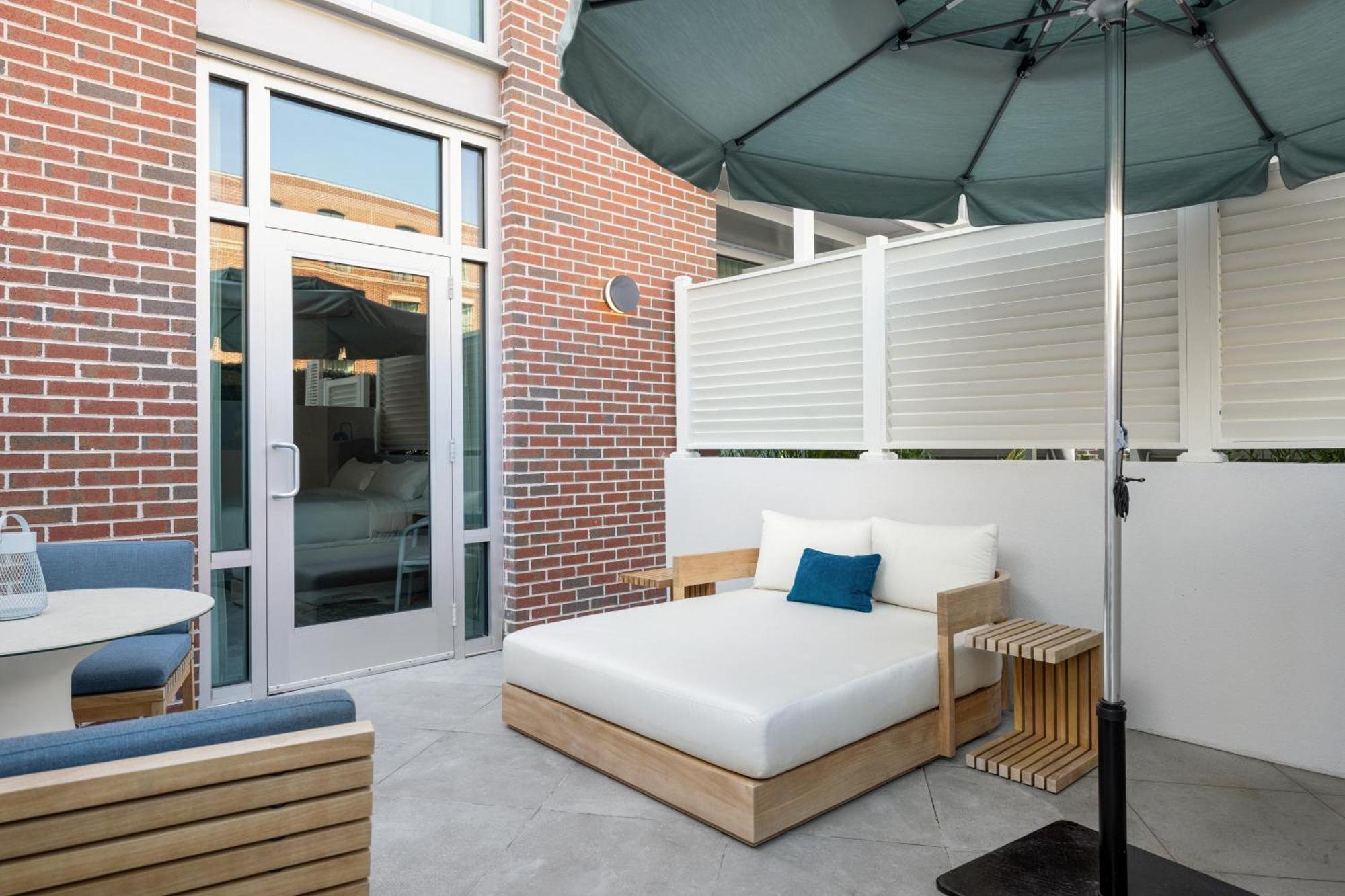 King Room with Pool Patio
