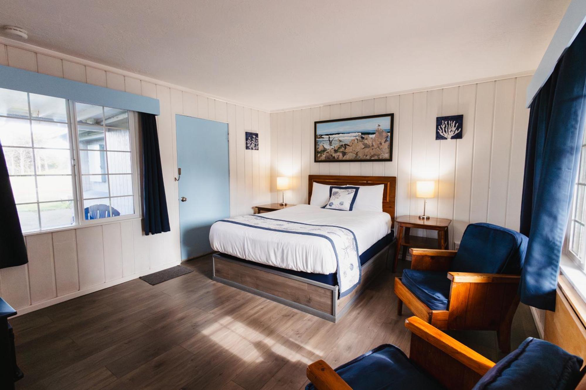 Queen Room Oceanfront