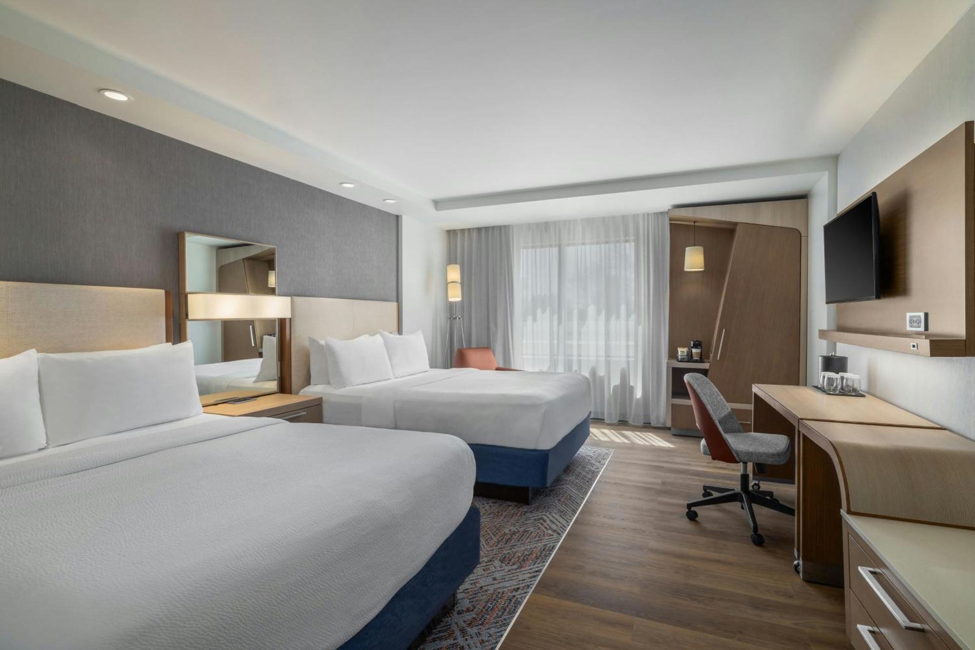 Queen Room with Two Queen Beds and Roll-In Shower - Mobility Access