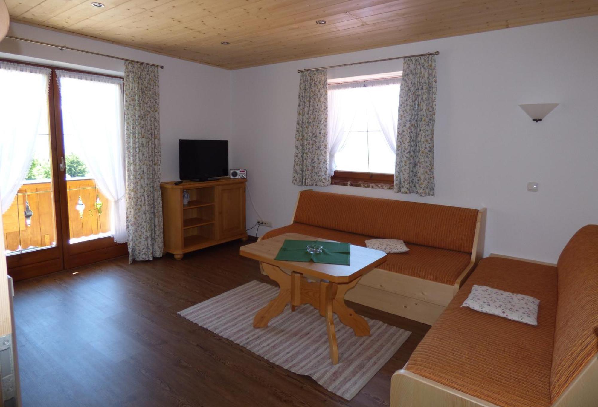Apartment mit Gartenblick