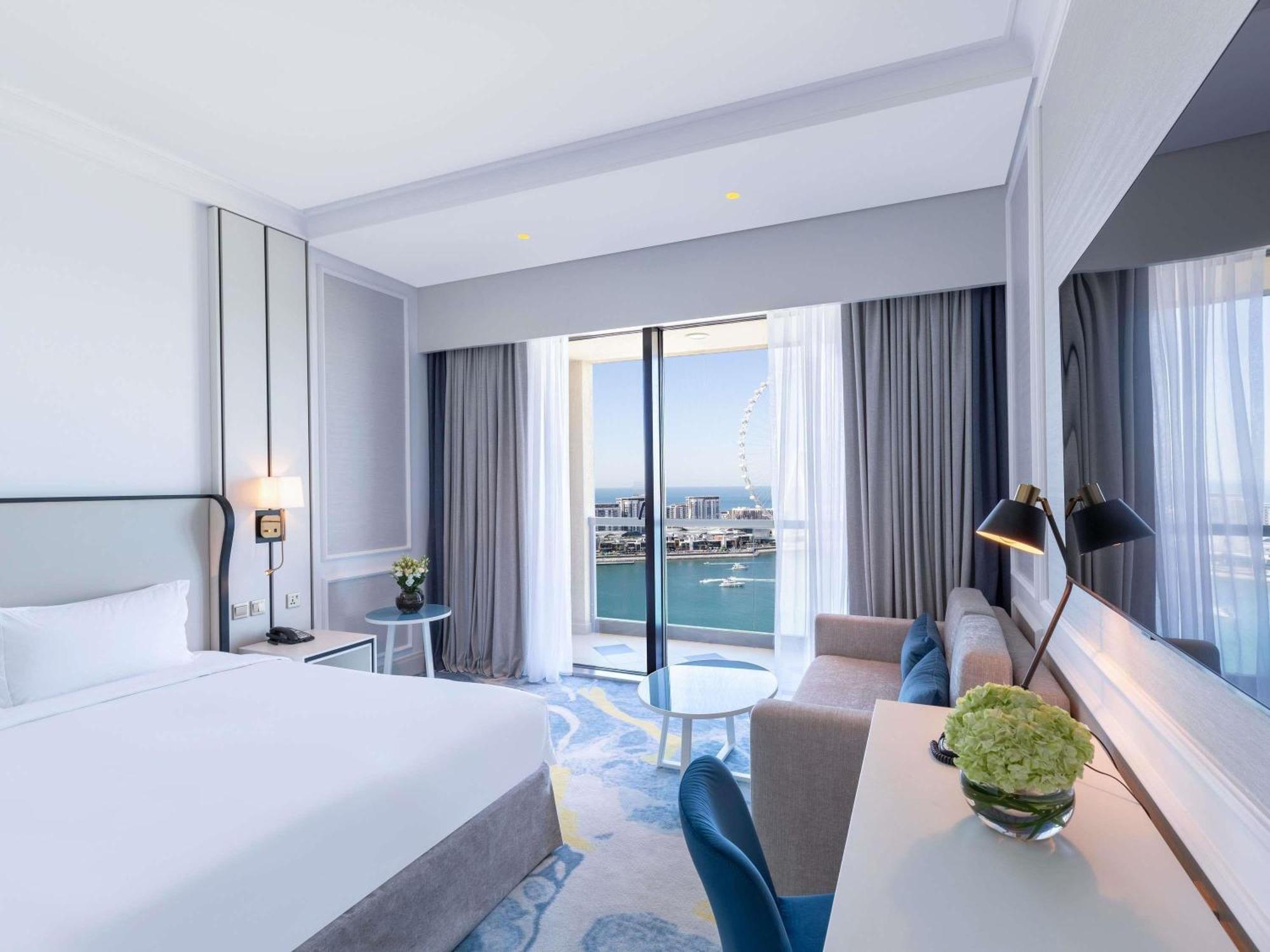 Luxe Kamer met Kingsize Bed en Uitzicht op Zee - Toegang tot het Zwembad
