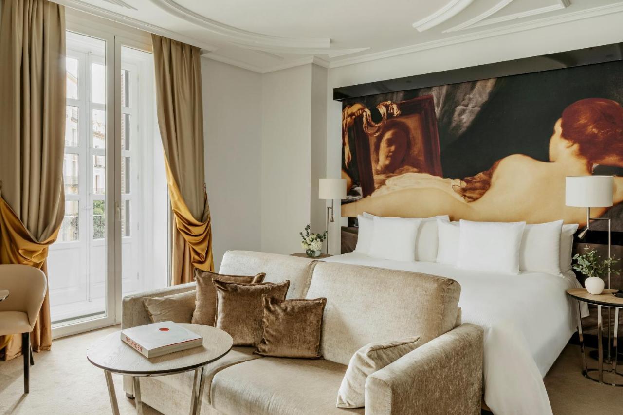 Suite Junior Red Level