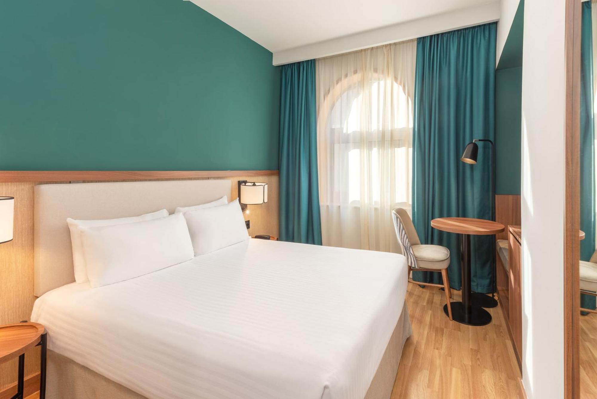 Chambre Standard Lit Queen-Size
