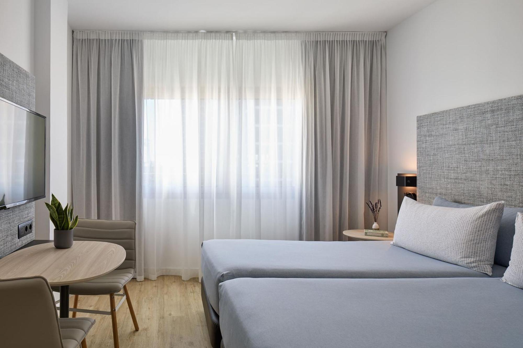 INNSIDE Room