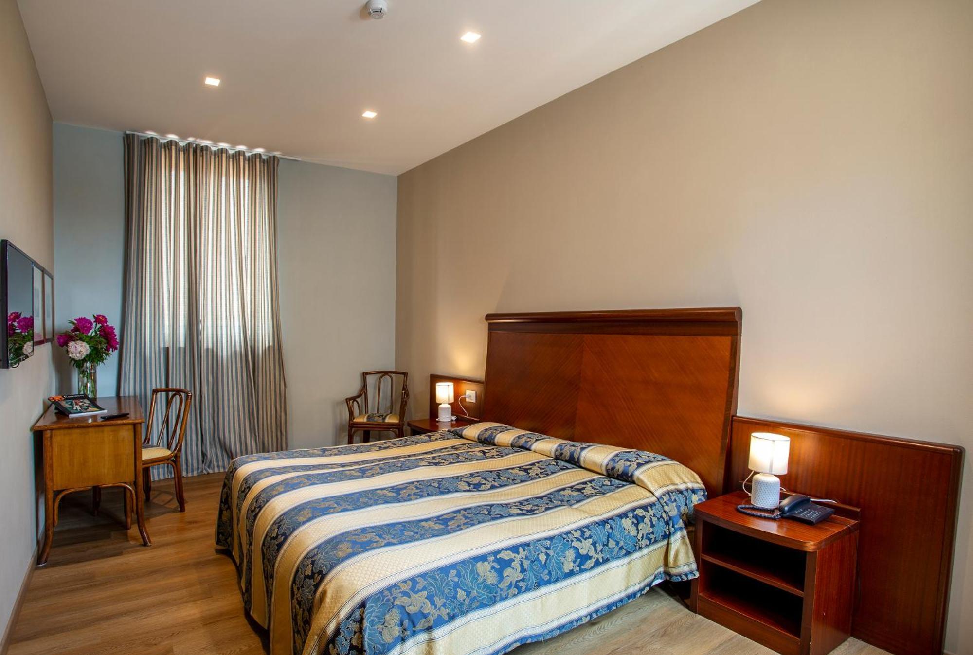 Chambre Double ou Lits Jumeaux