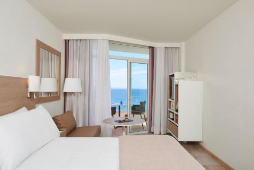Habitación Melia con vistas laterales al mar