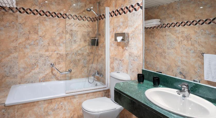 Quarto Deluxe com Vista Montanha