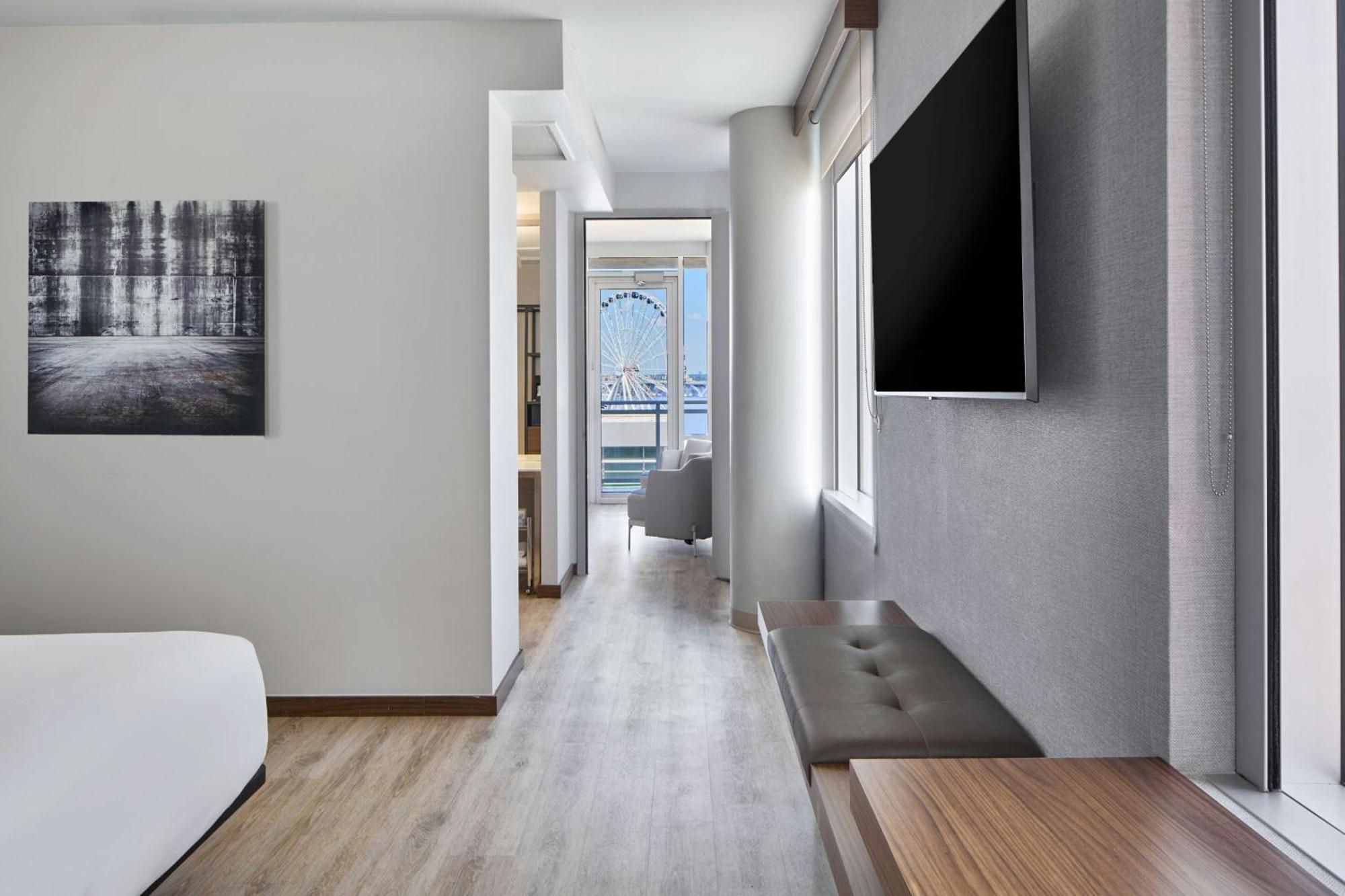 One-Bedroom King Suite with River View