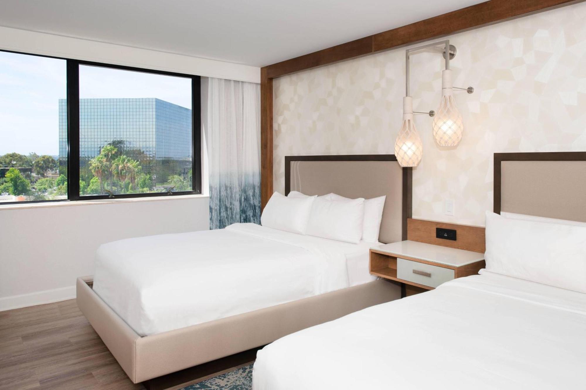 King or Double Room with Pool View