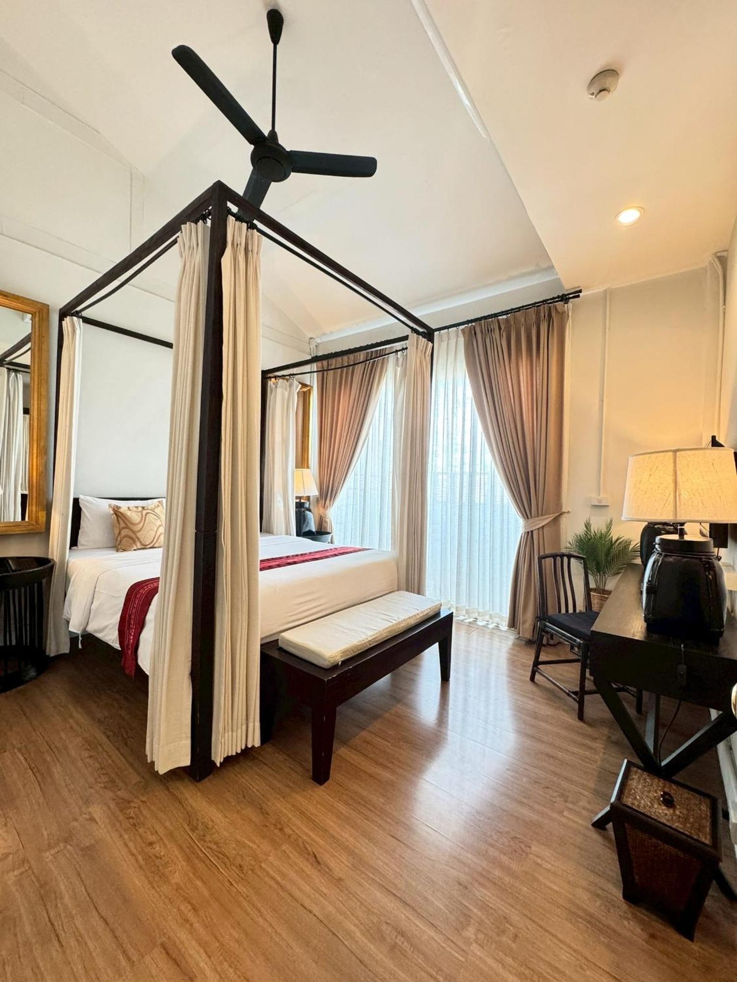 Habitación Doble Deluxe 99